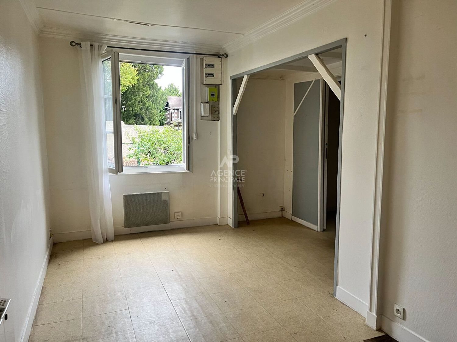 Maison à vendre, 47m², Le Mesnil-le-Roi