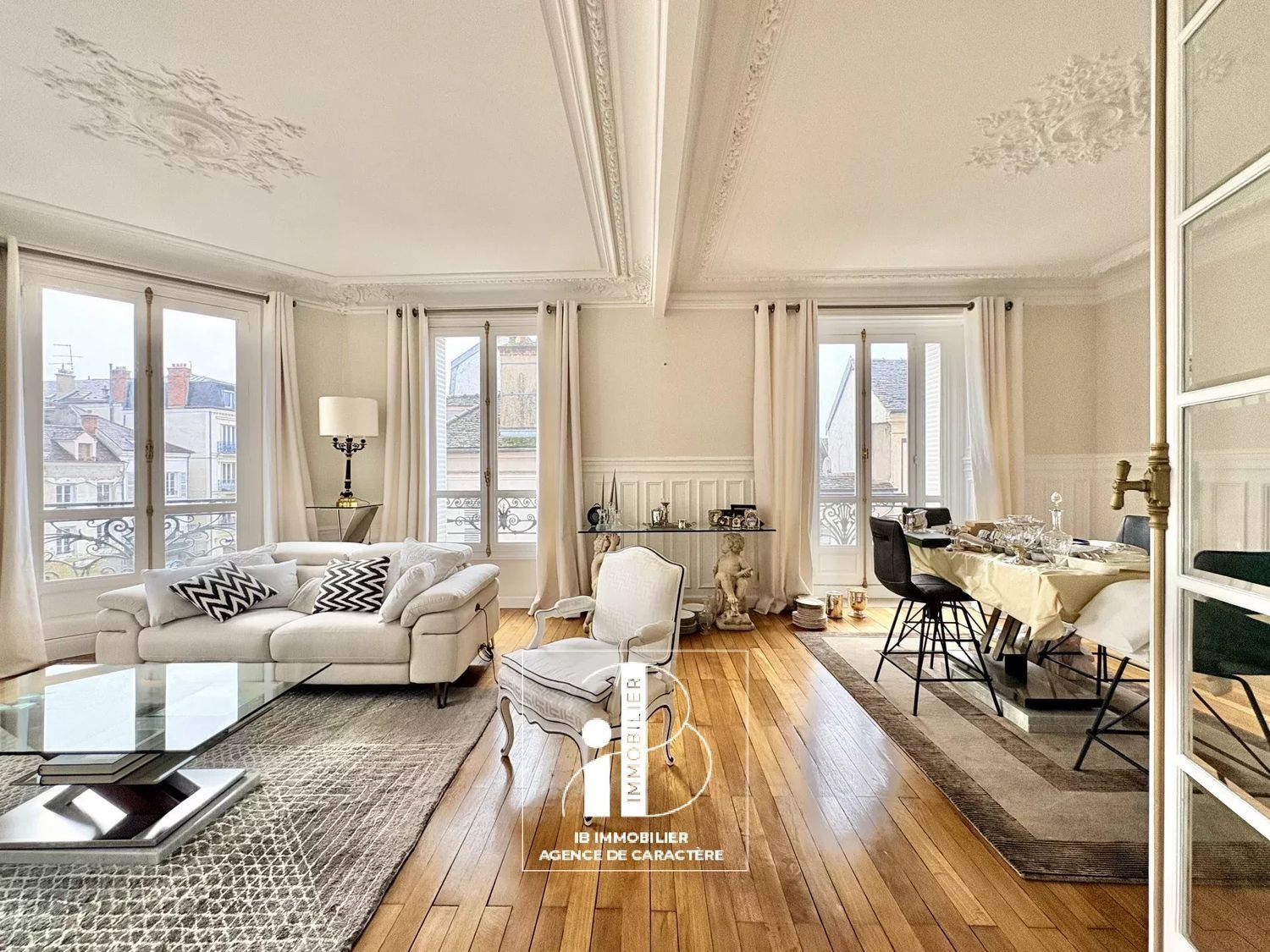 Appartement à vendre, 100m², Fontainebleau