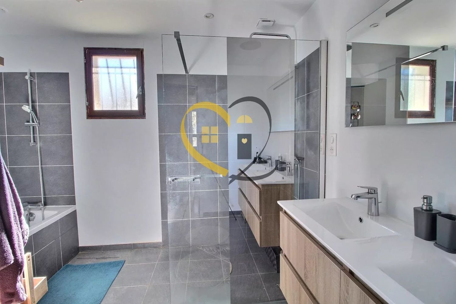 Maison à vendre, 94m², Bourges