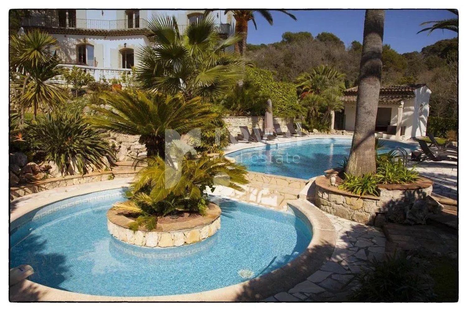 Maison à louer, 280m², Mougins