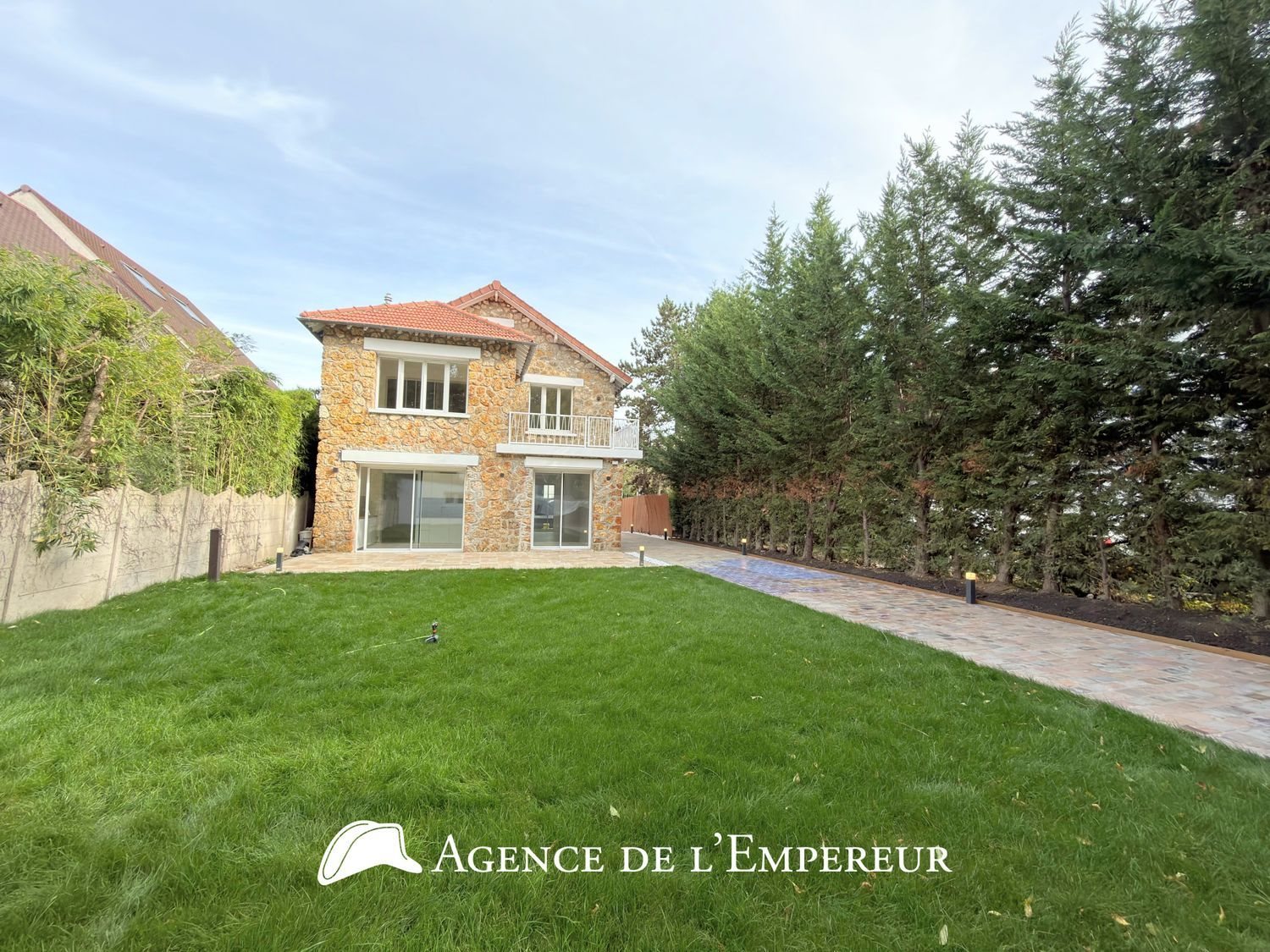 Maison à louer, 160m², Nanterre