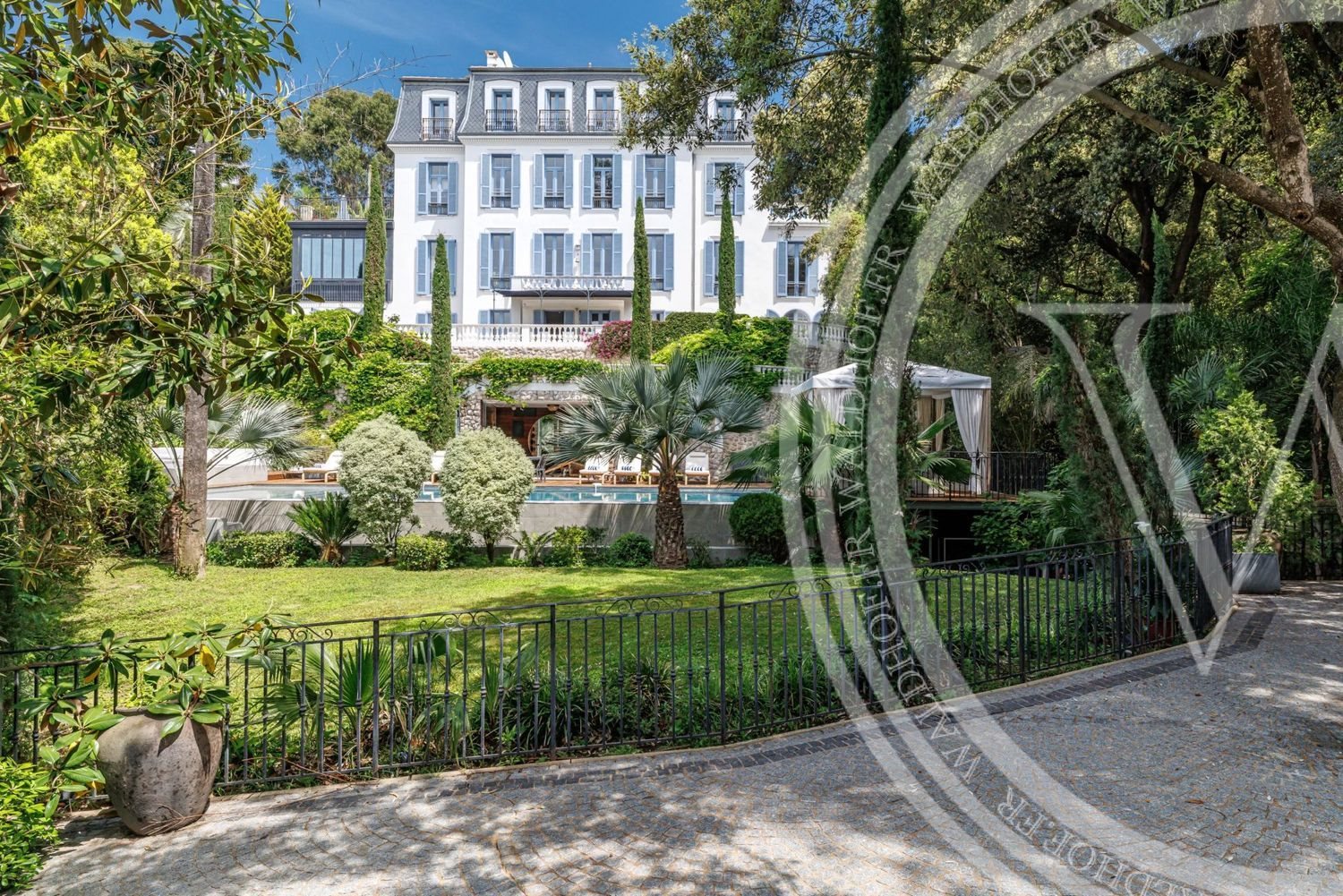 Maison à louer, 550m², Cannes
