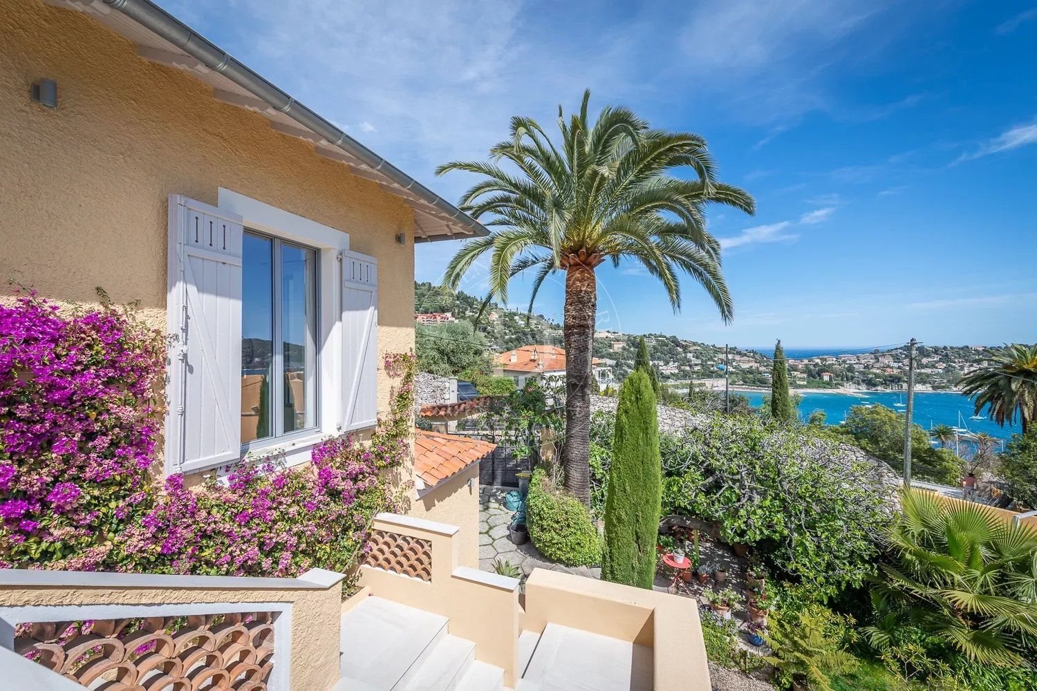 Maison à louer, 170m², Villefranche-sur-Mer