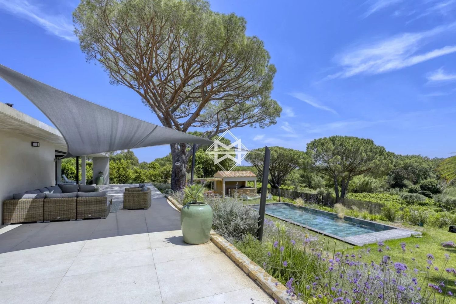 Maison à louer, 250m², Saint-Tropez