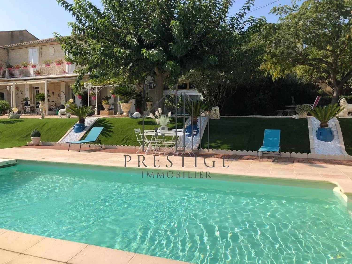 Maison à vendre, 201m², Bellegarde