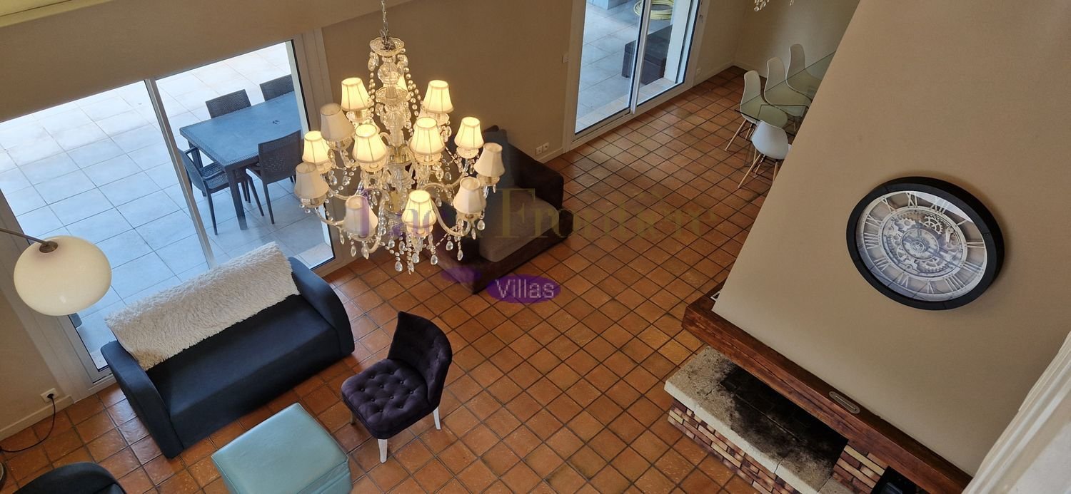 Maison à vendre, 300m², Sciez