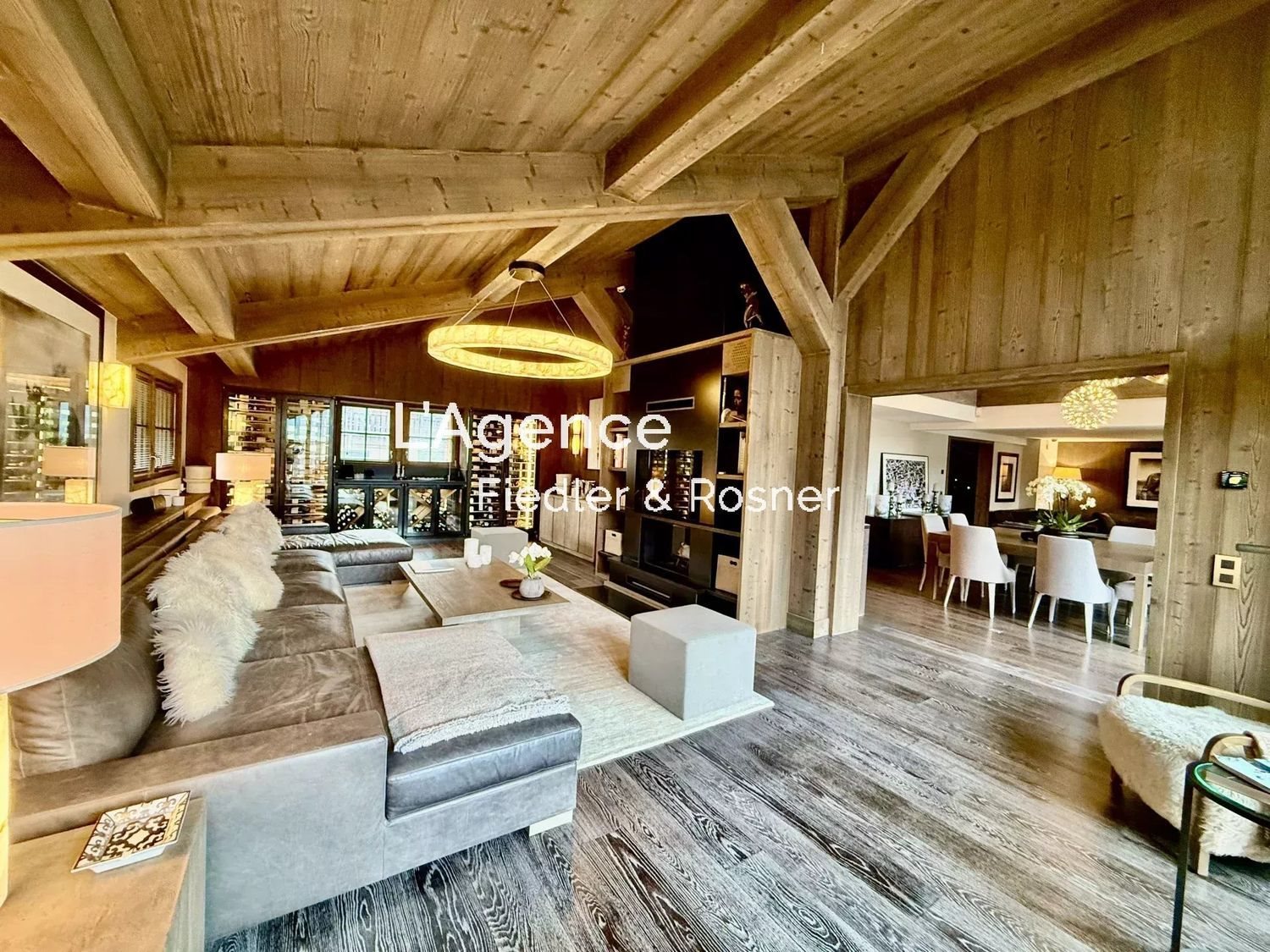 Maison à louer, 983m², Megève