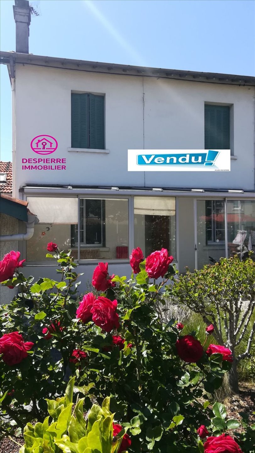 Maison à vendre, 66m², Roussillon
