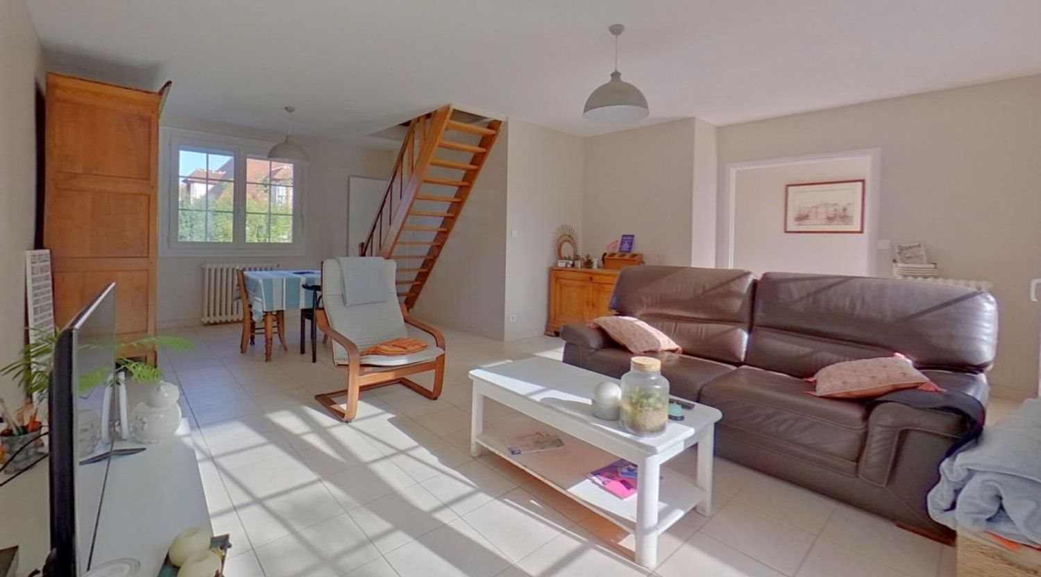 Maison à vendre, 101m², Domont