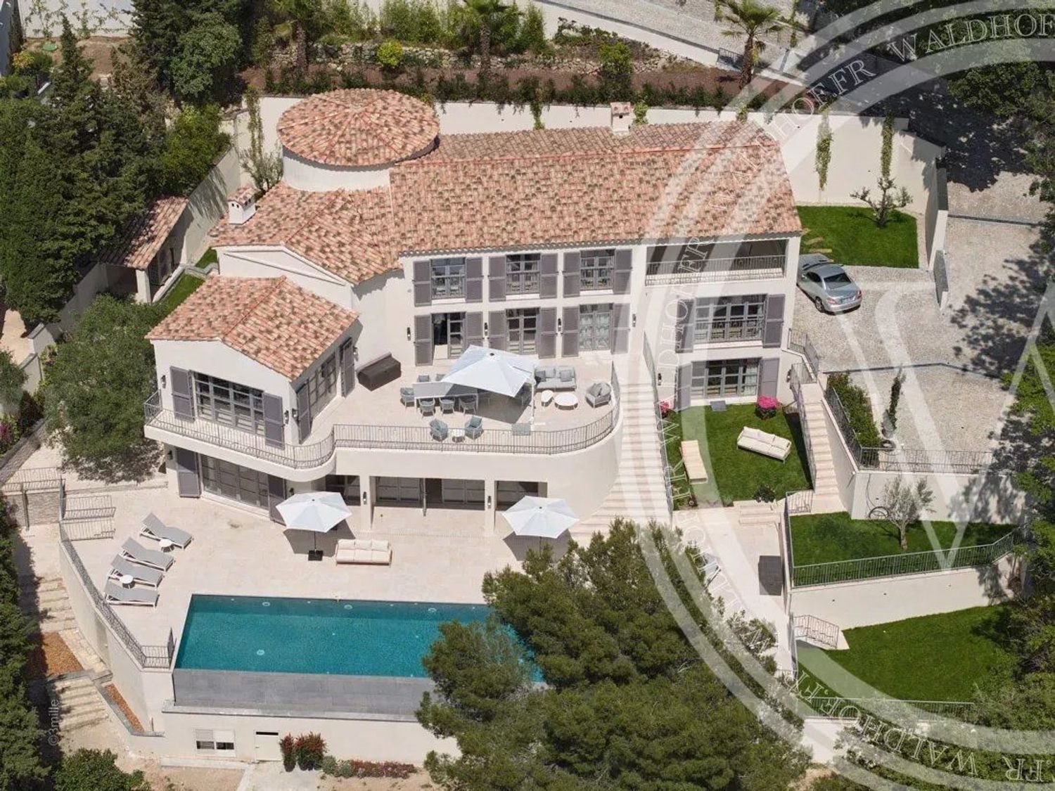 Maison à louer, 450m², Le Cannet