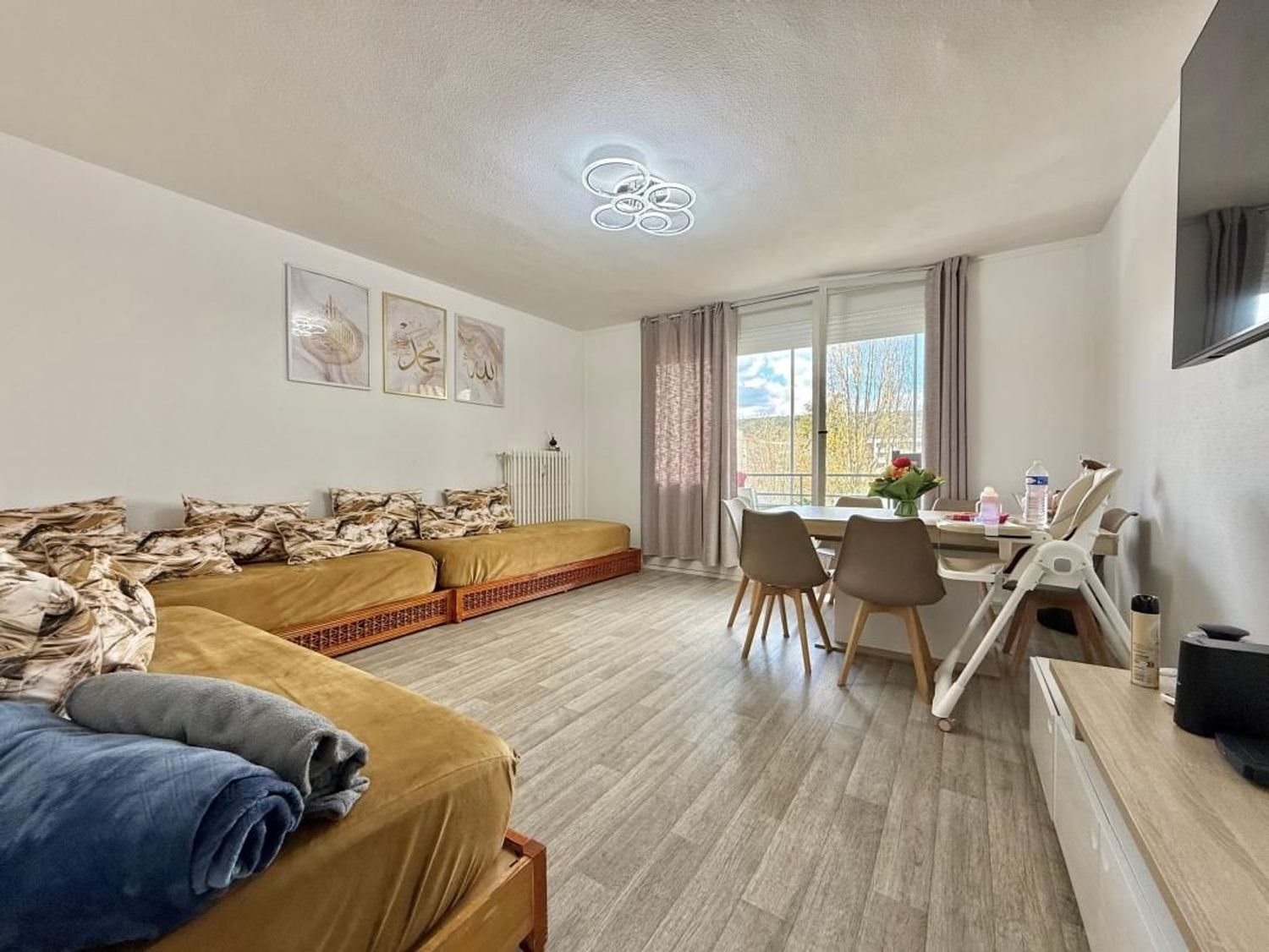 Appartement à vendre, 101m², Chenôve