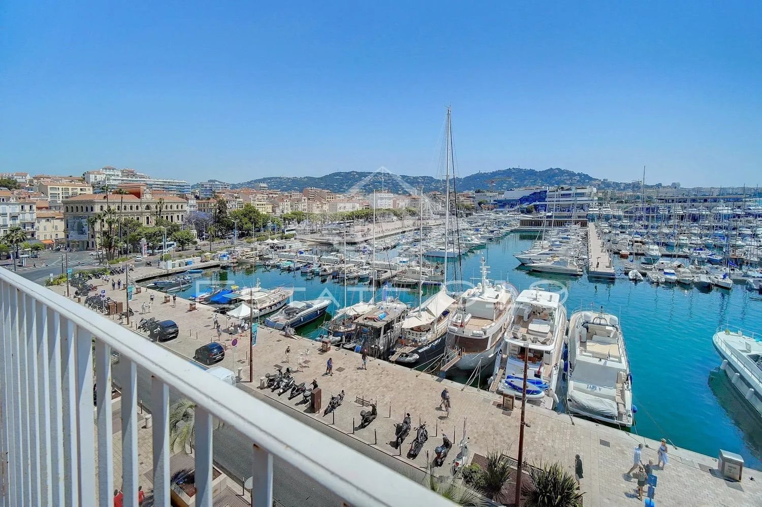 Appartement à louer, 58m², Cannes