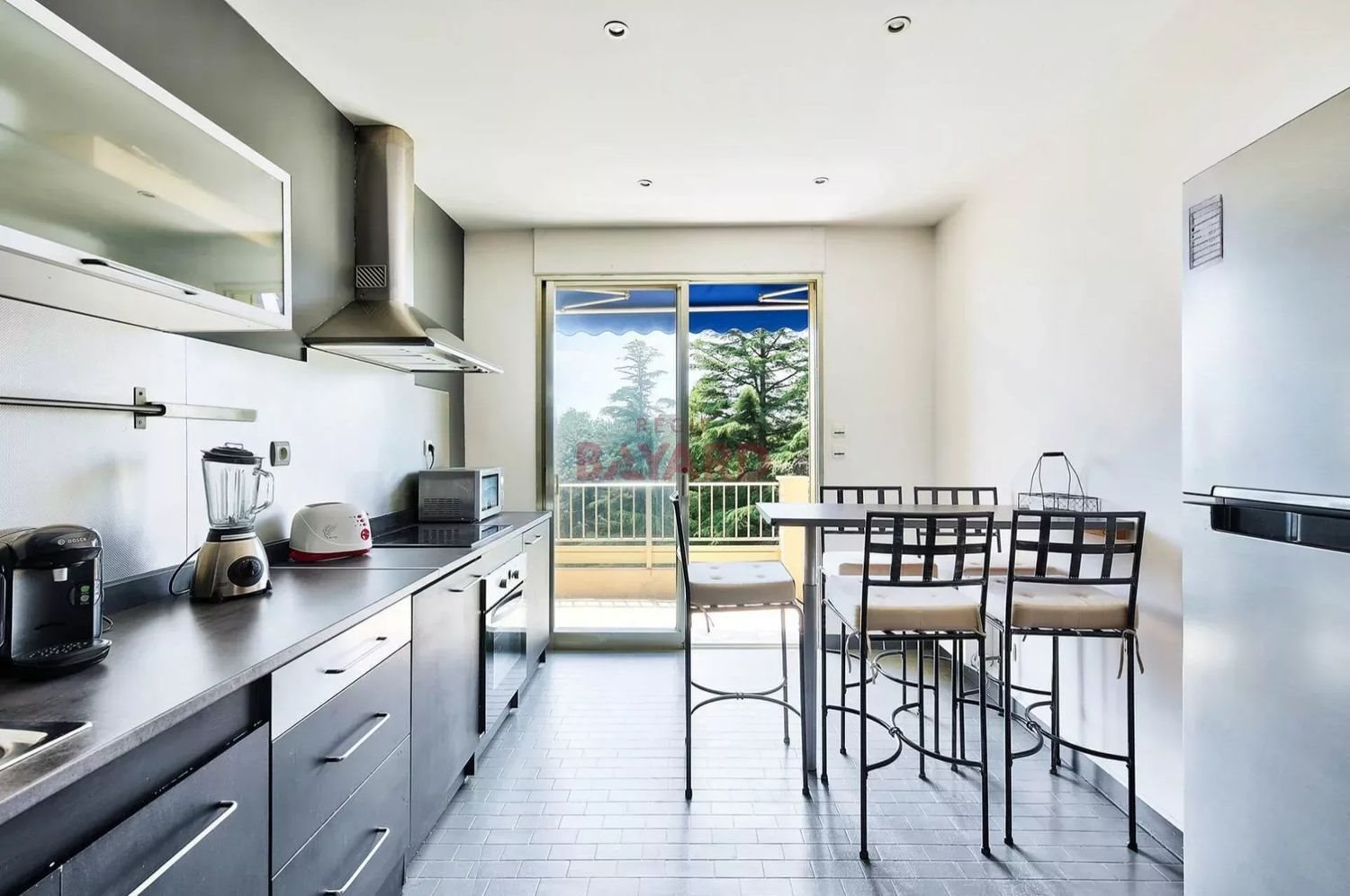 Appartement à louer, 79m², Écully