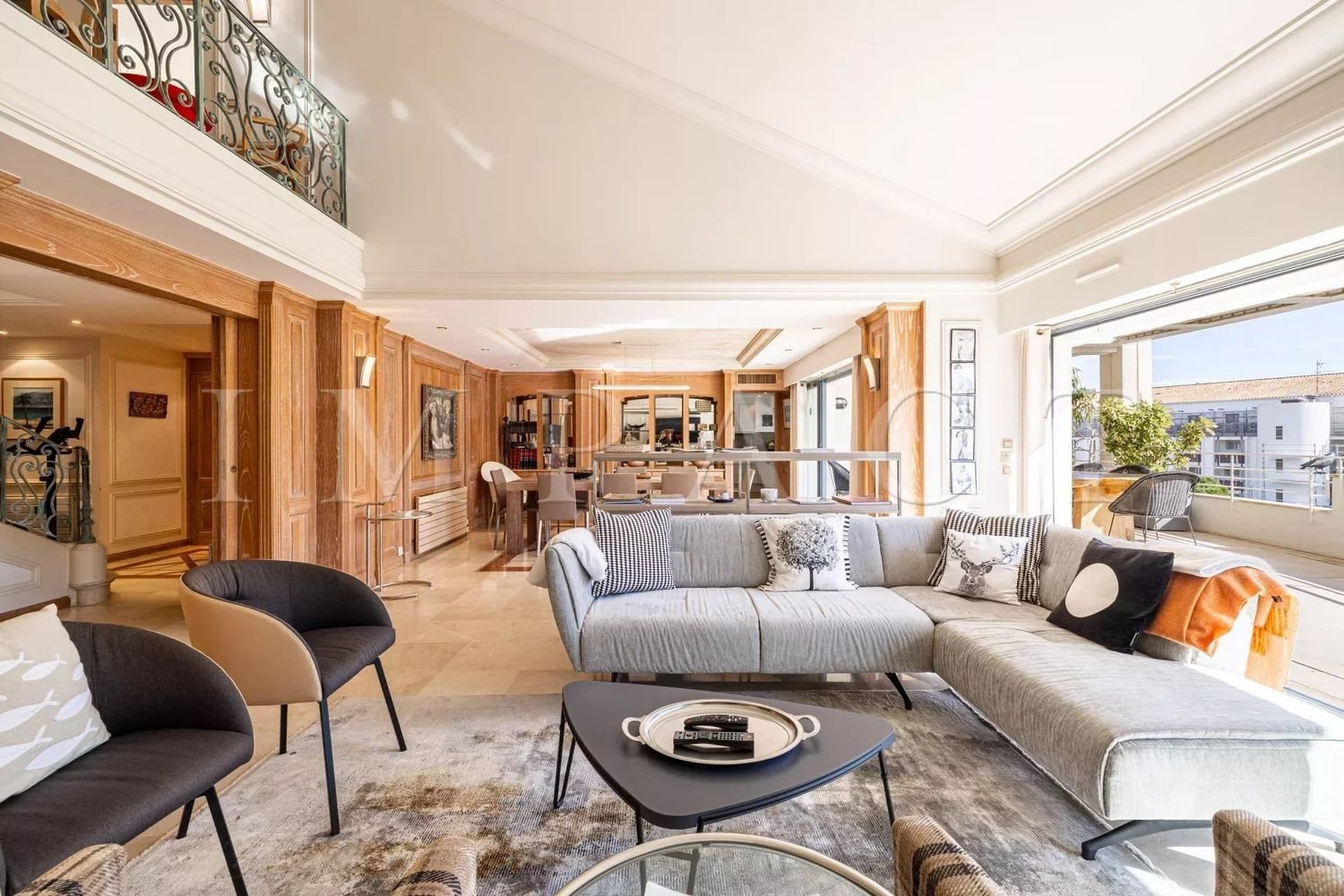 Maison à louer, 250m², Cannes