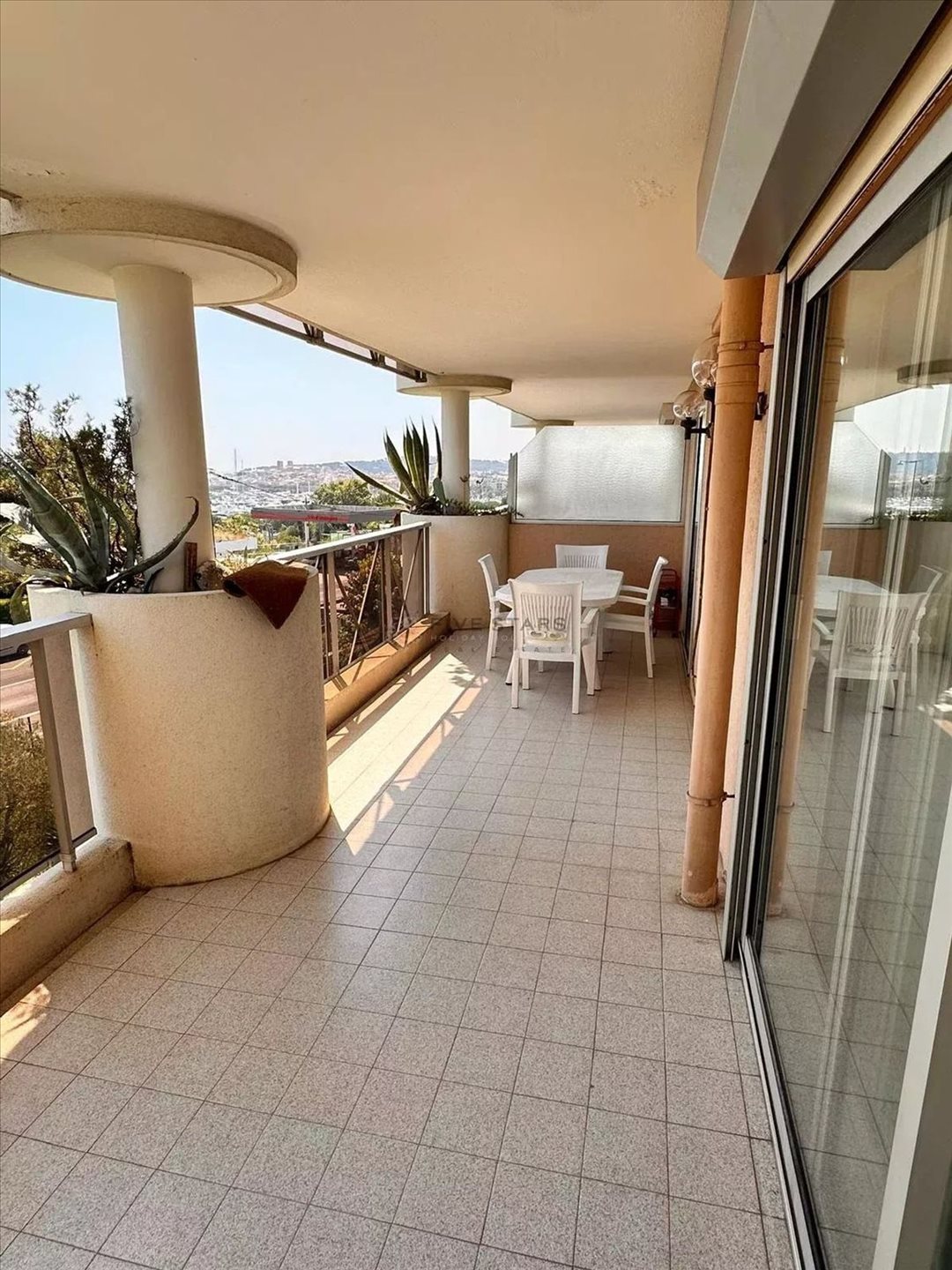 Appartement à louer, 49m², Antibes