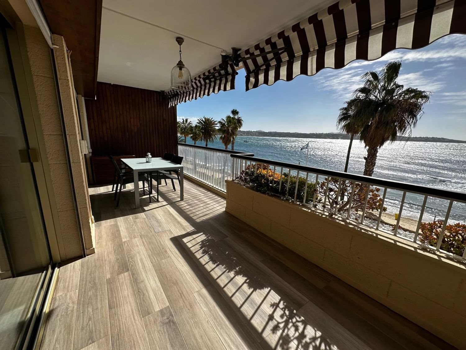 Appartement à louer, 91m², Bandol