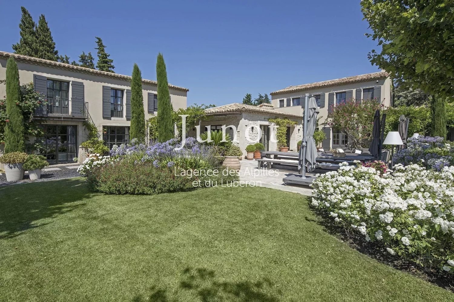 Maison à louer, 500m², Levallois-Perret