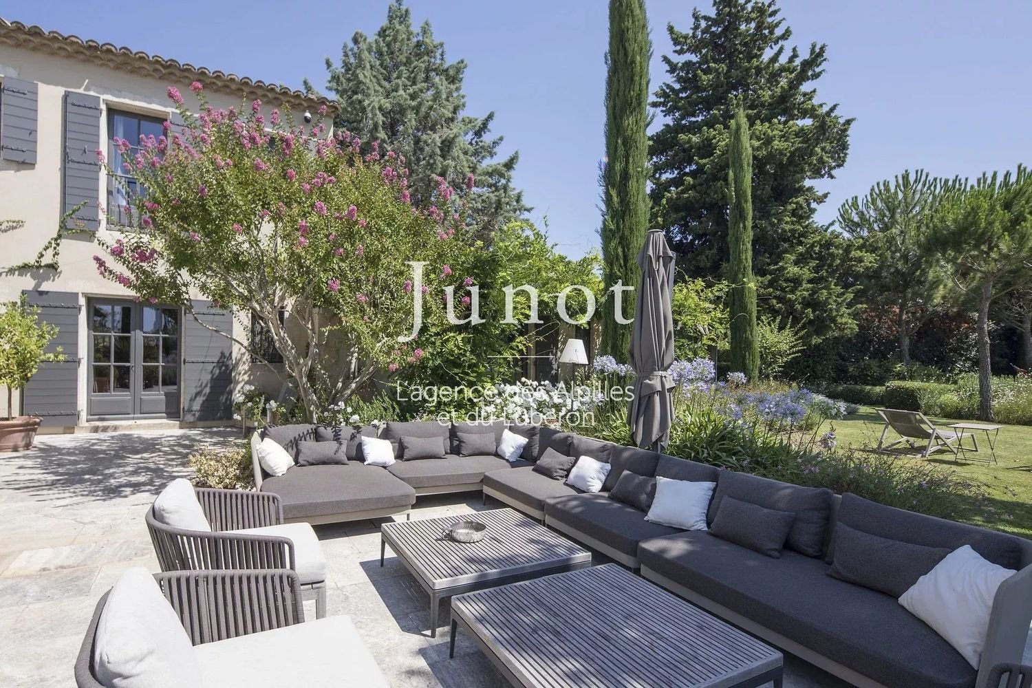 Maison à louer, 500m², Levallois-Perret