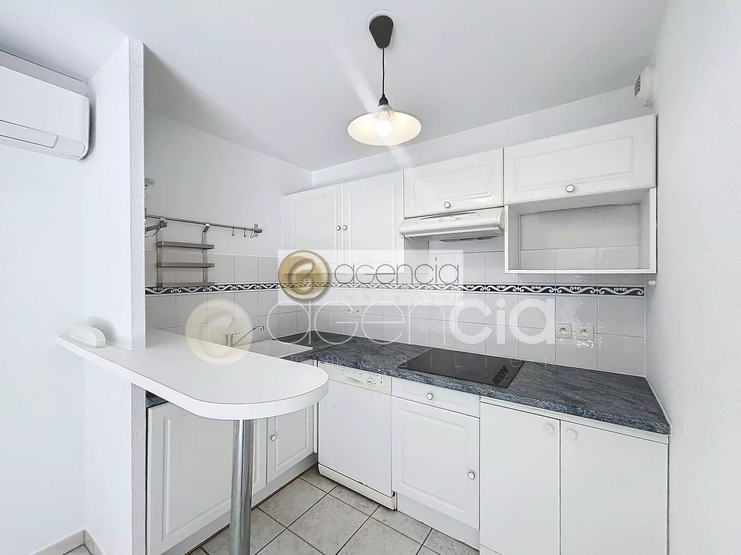 Appartement à louer, 37m², Cannes