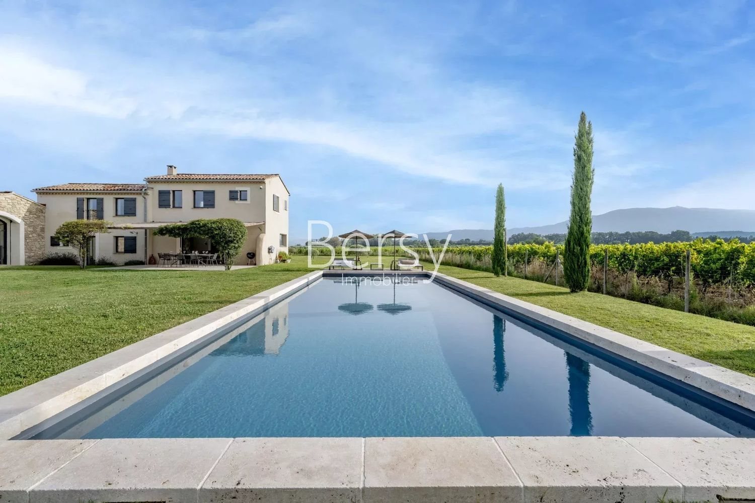 Maison à louer, 240m², Mazan