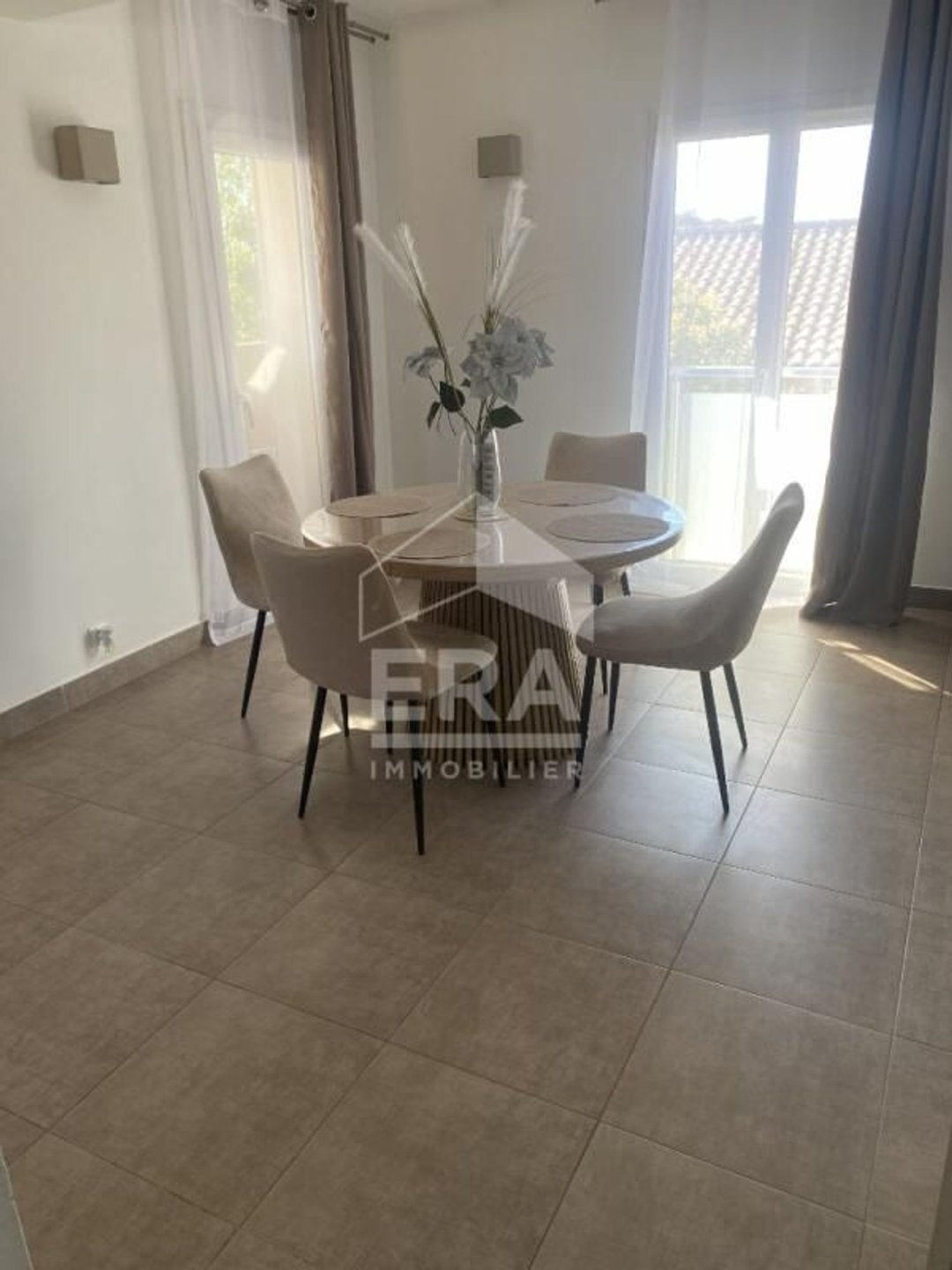 Appartement à louer, 80m², Villeneuve-Loubet