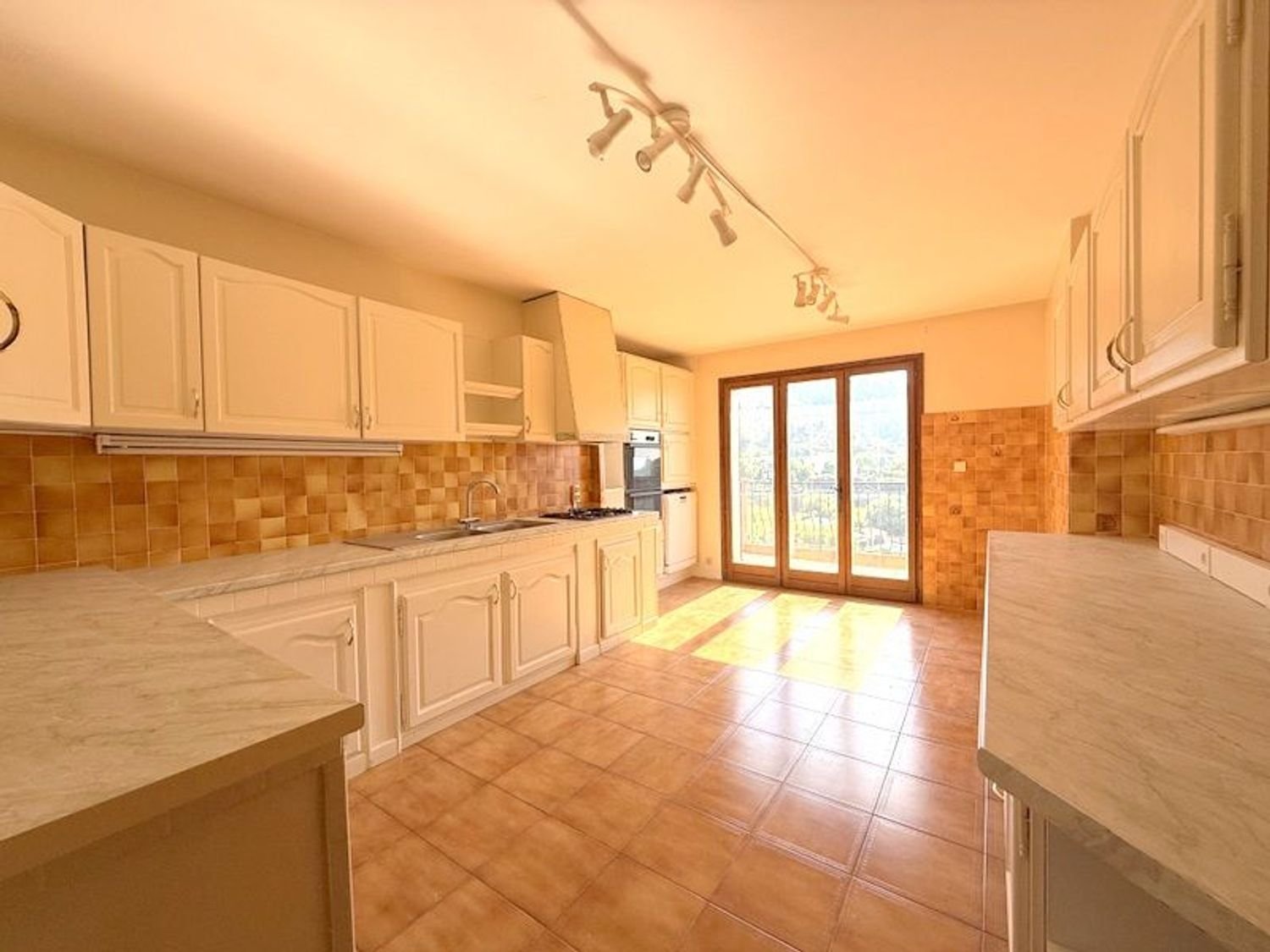 Appartement à vendre, 118m², Èze
