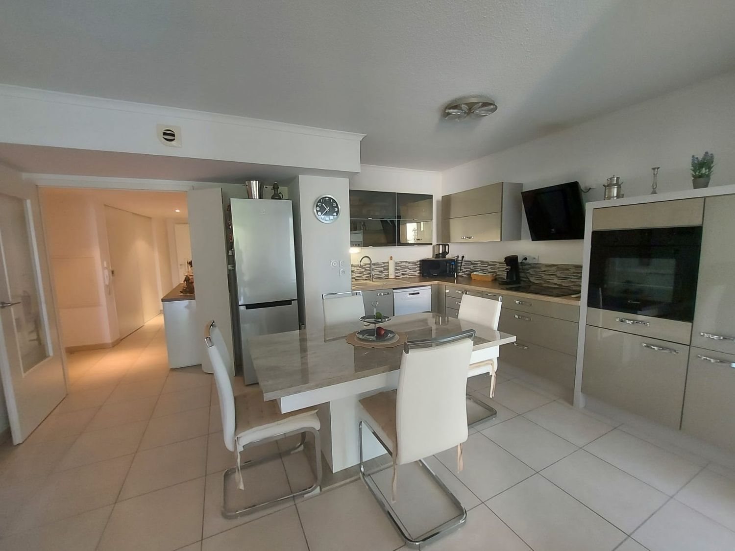 Appartement à vendre, 74m², Fréjus
