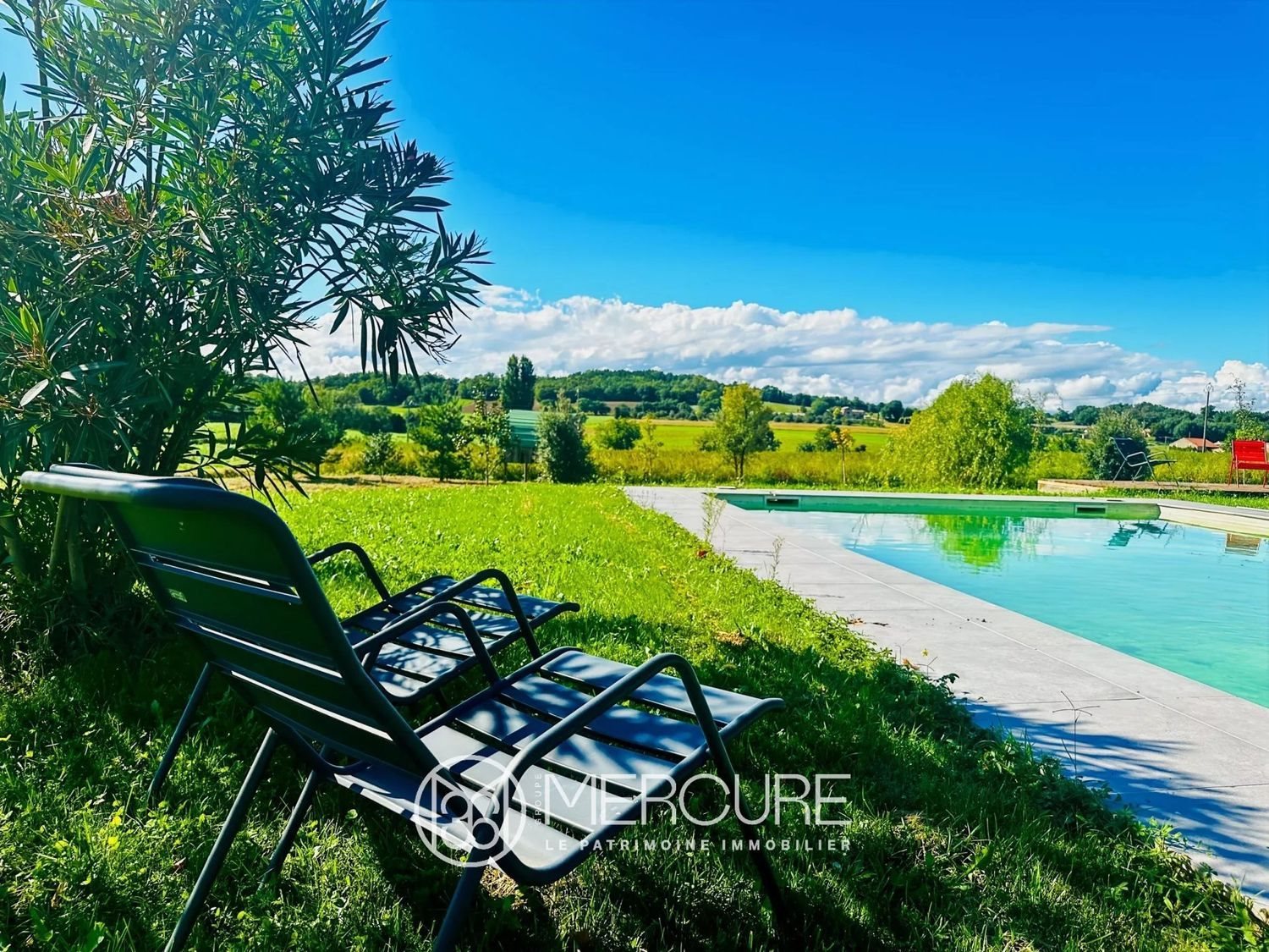 Maison à vendre, 340m², La Baume-Cornillane
