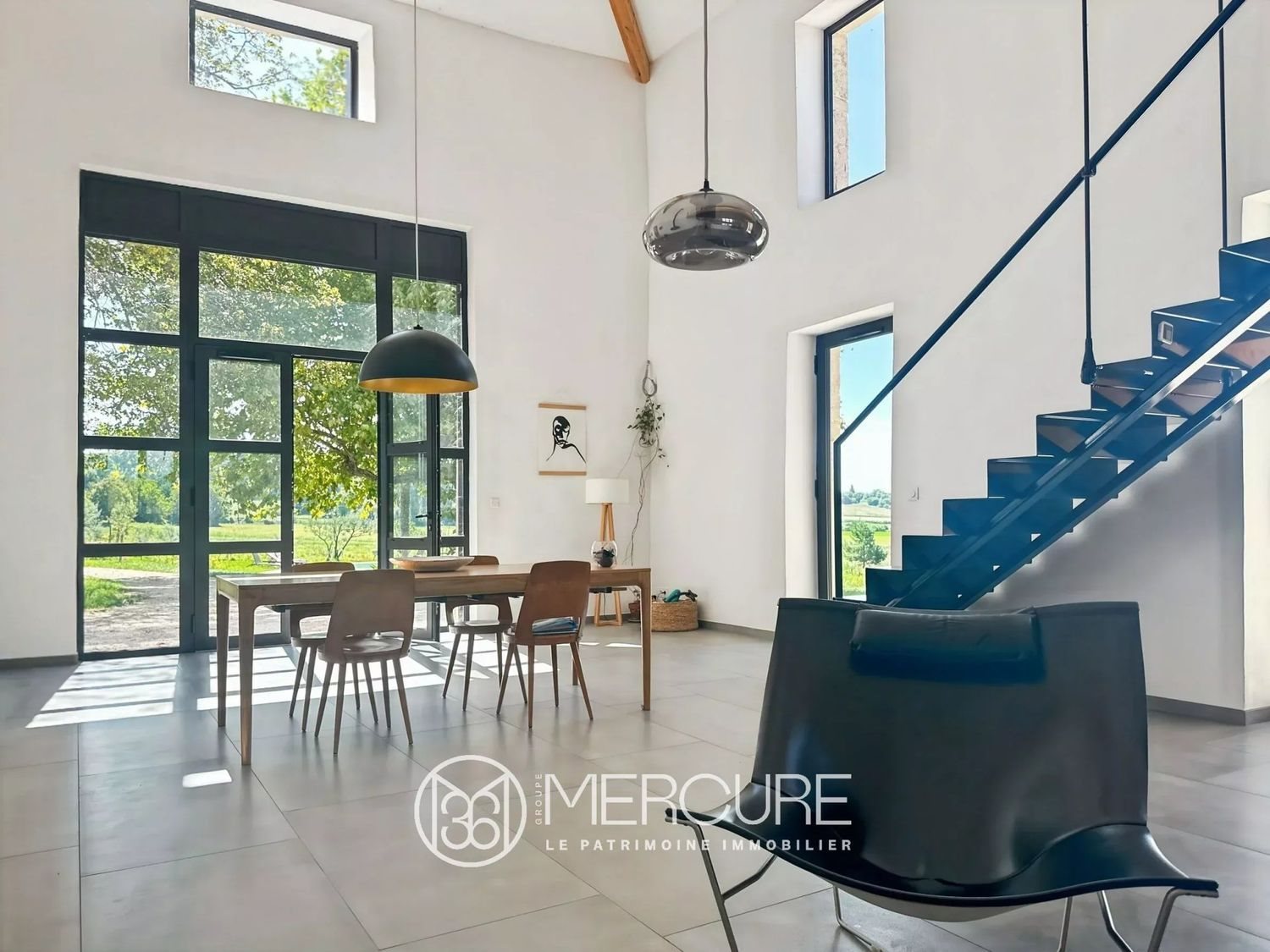 Maison à vendre, 340m², La Baume-Cornillane