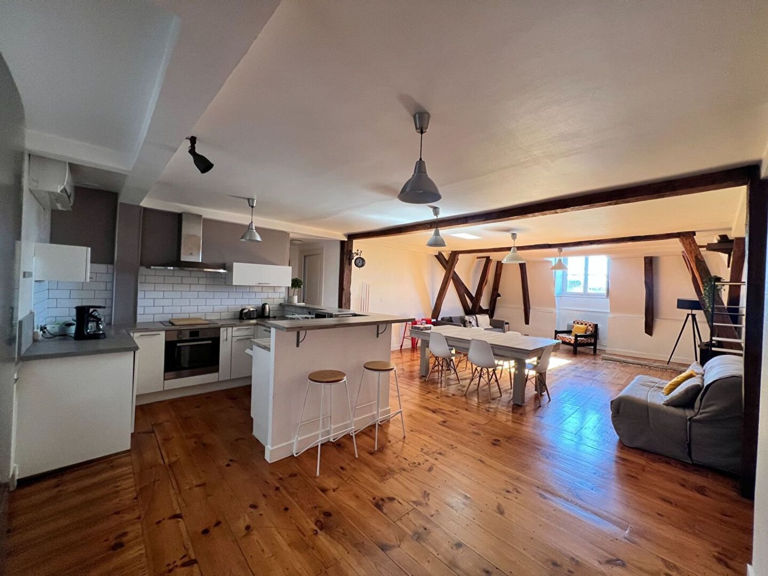 Appartement à louer, 117m², Pau