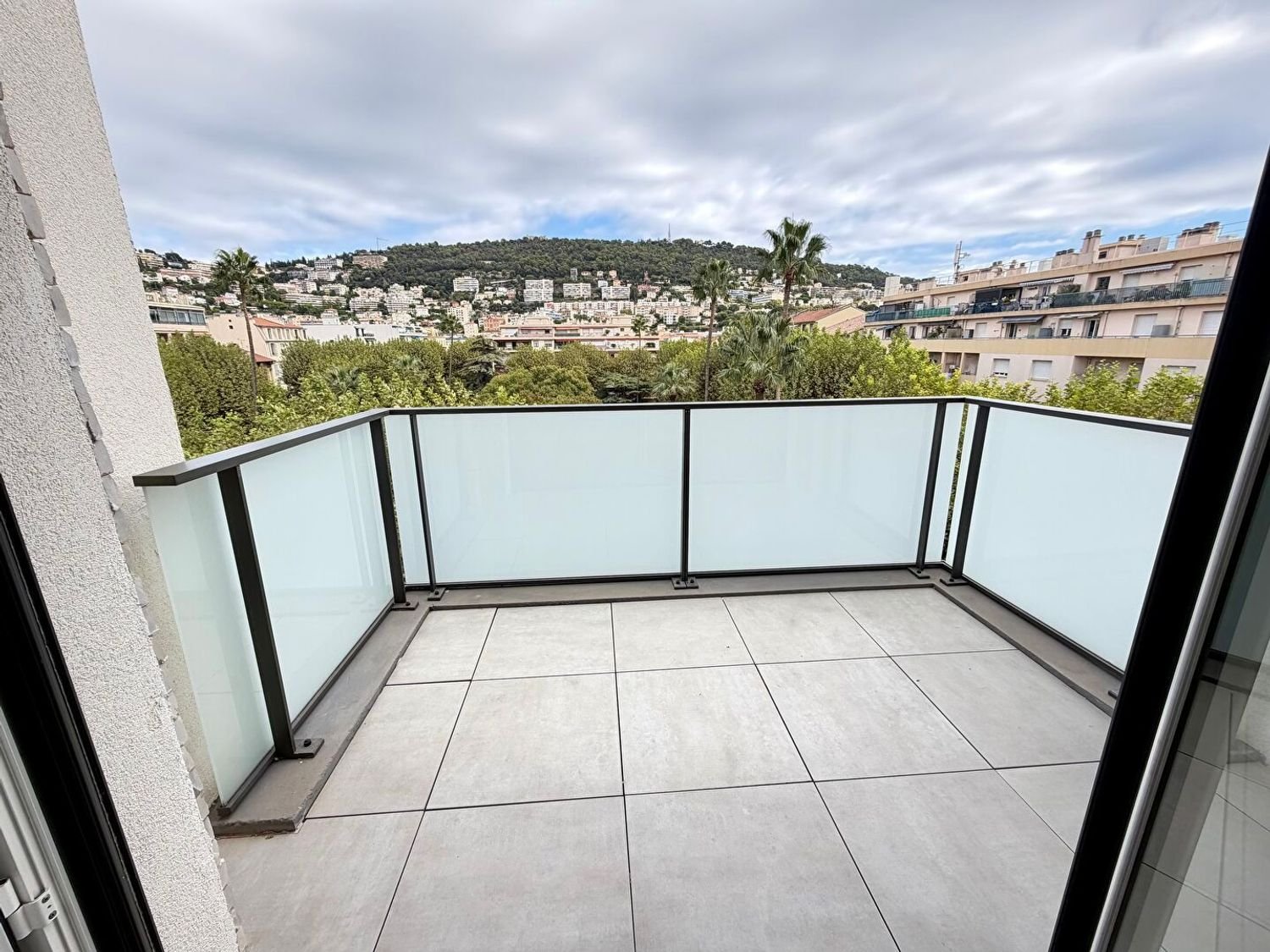 Appartement à louer, 63m², Nice
