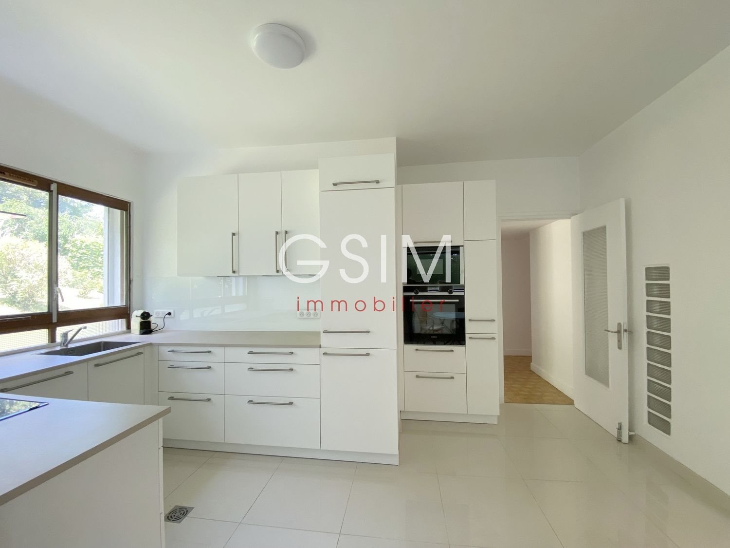 Maison à louer, 243m², Marnes-la-Coquette
