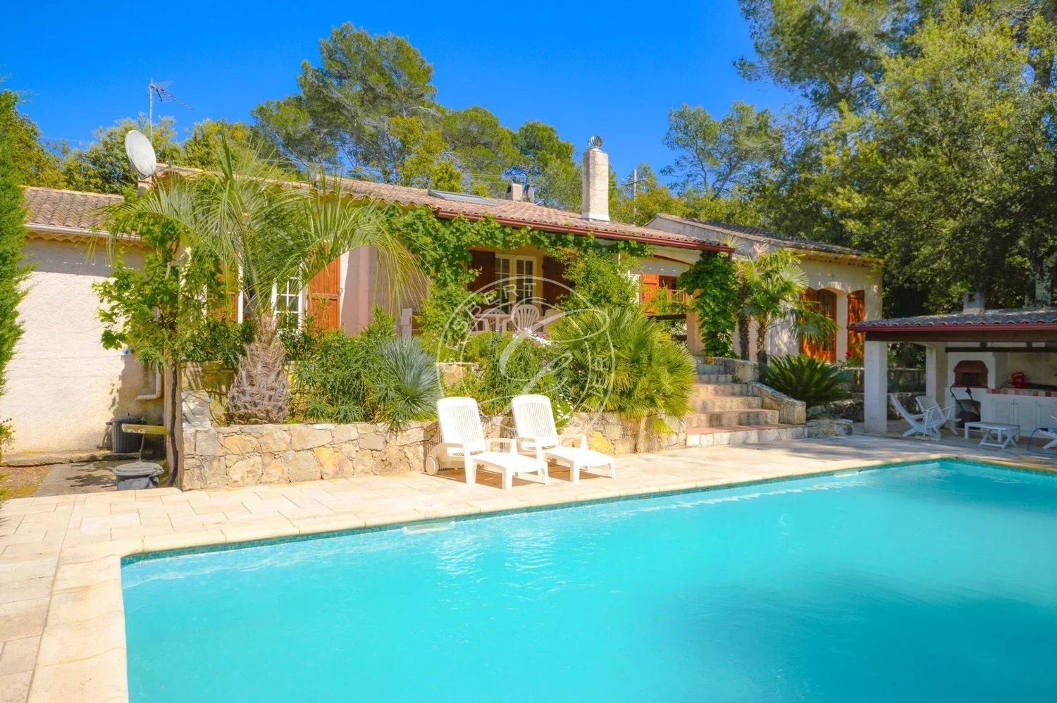 Maison à vendre, 150m², Taradeau