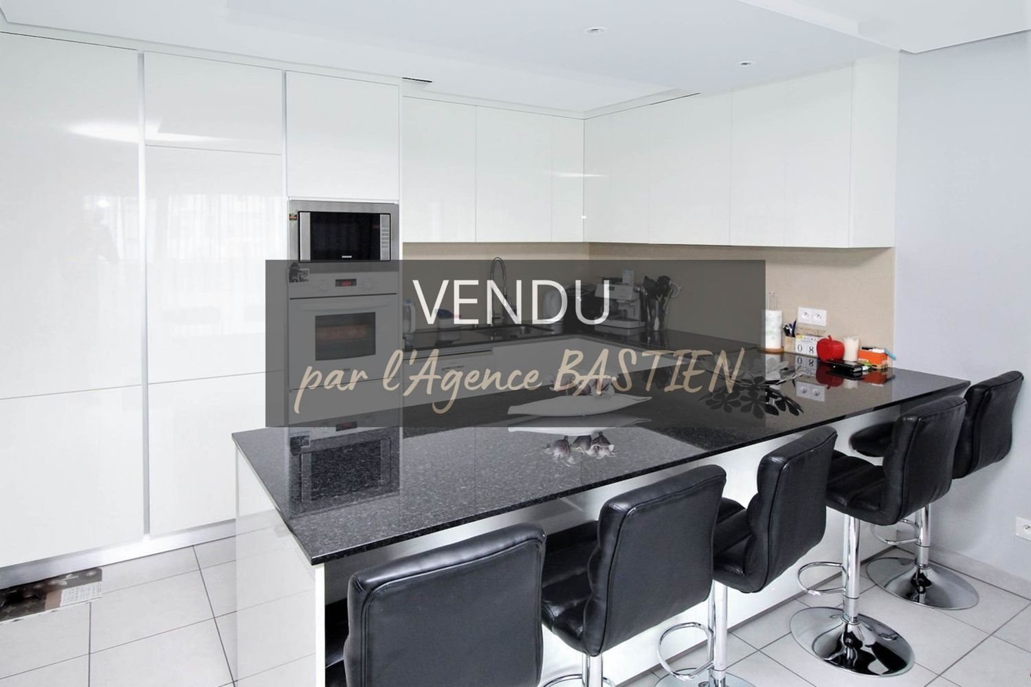 Appartement à vendre, 62m², Saint-Genis-Pouilly