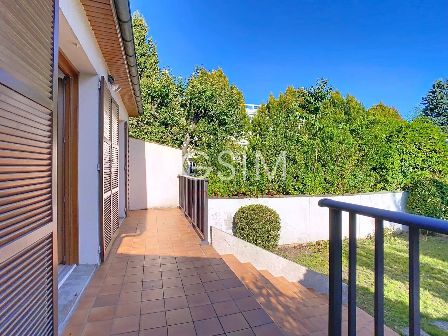 Maison à louer, 173m², Garches