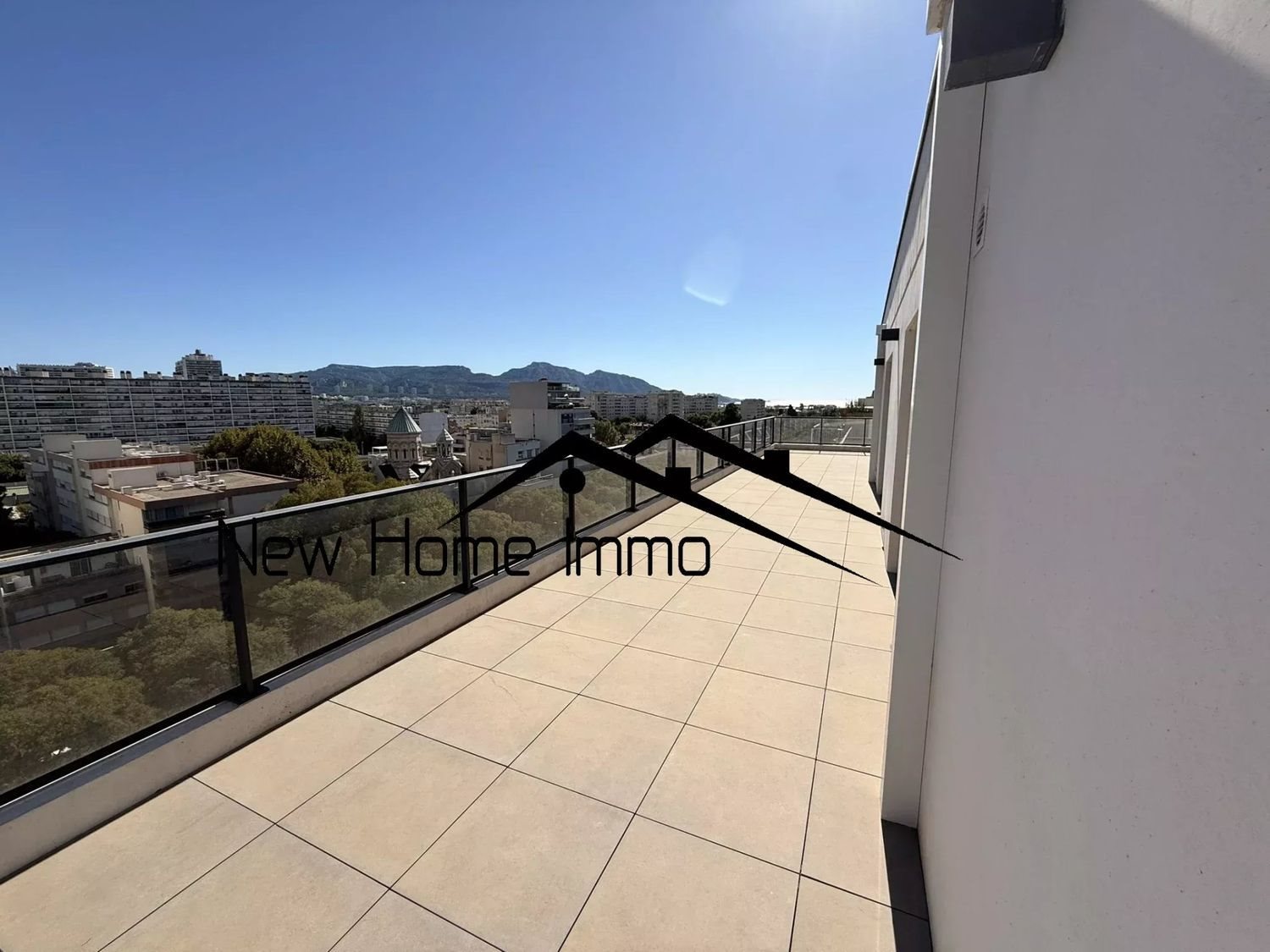Appartement à louer, 123m², Marseille 8ème