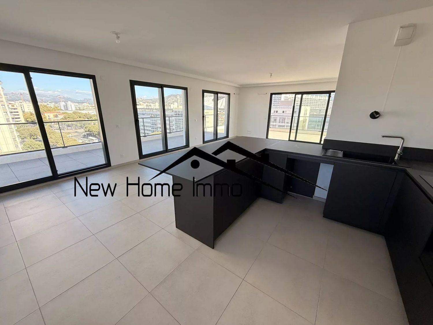 Appartement à louer, 123m², Marseille 8ème