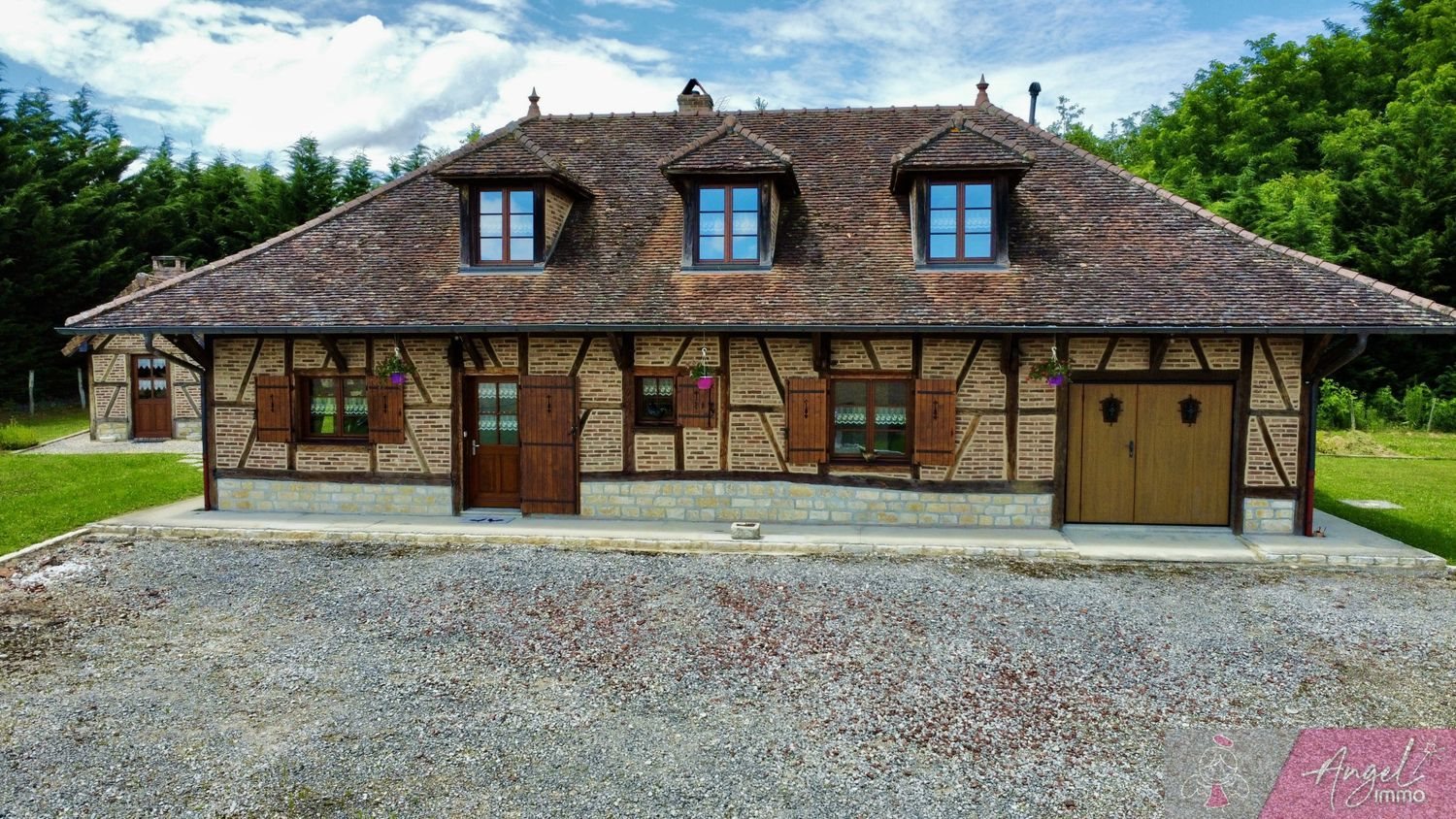 Maison à vendre, 226m², Lons-le-Saunier