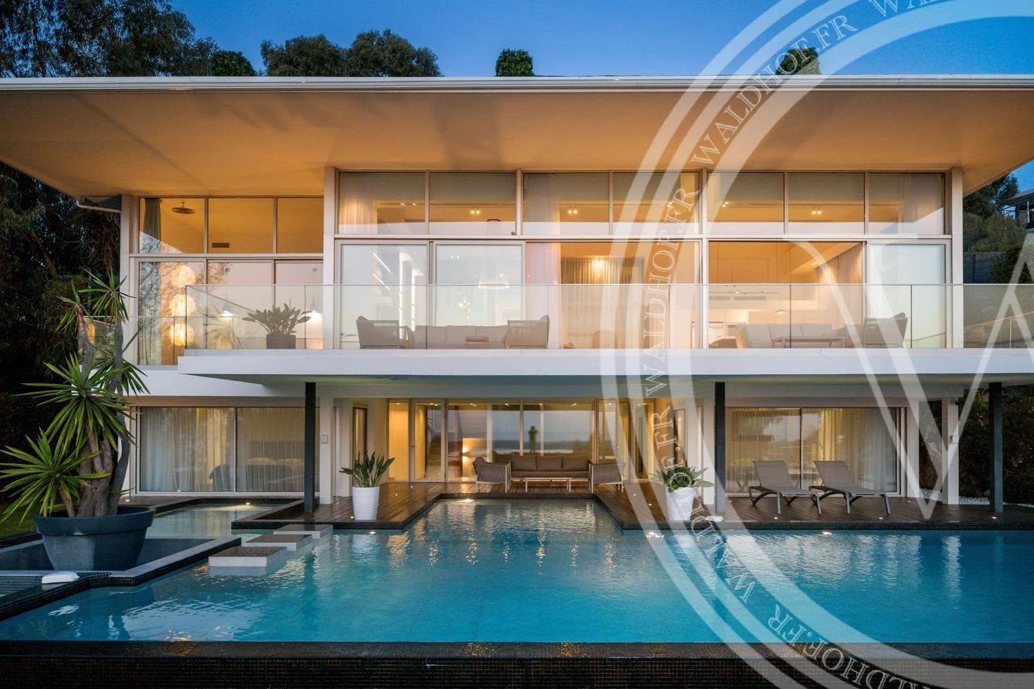 Maison à vendre, 375m², Vallauris