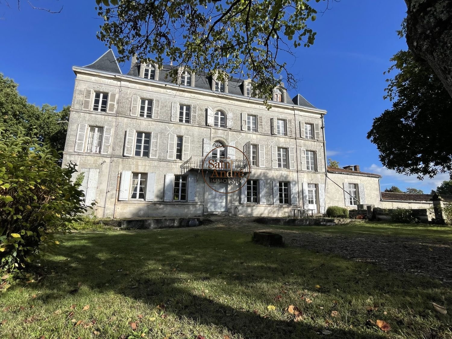 Maison à vendre, 410m², Segonzac