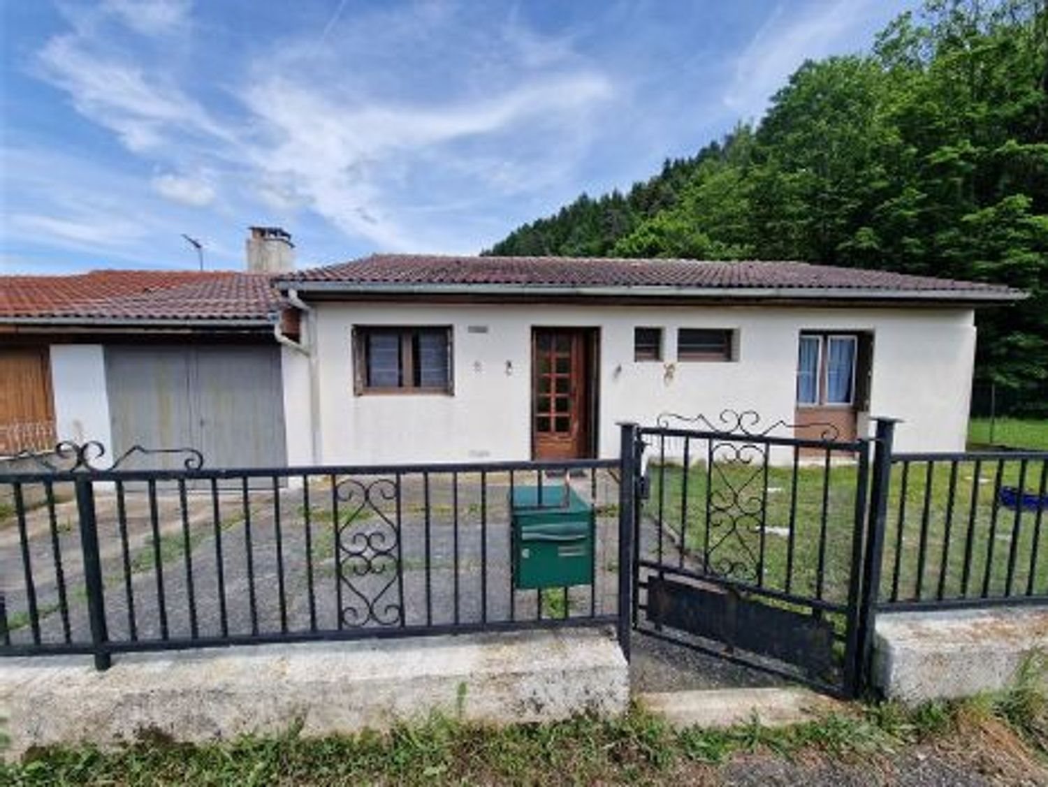 Maison à vendre, 75m², Bourg-Argental