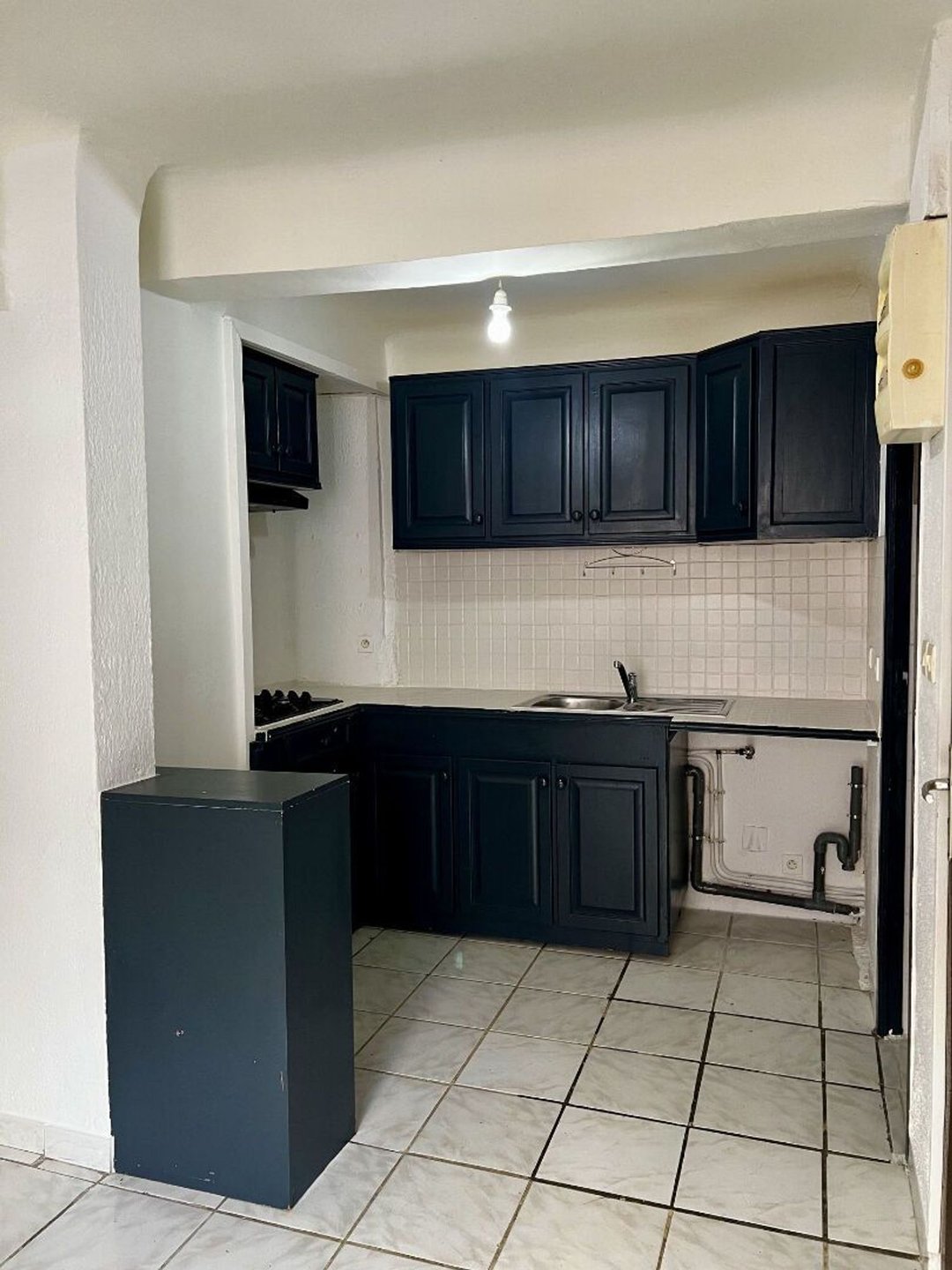 Appartement à louer, 31m², La Roquebrussanne