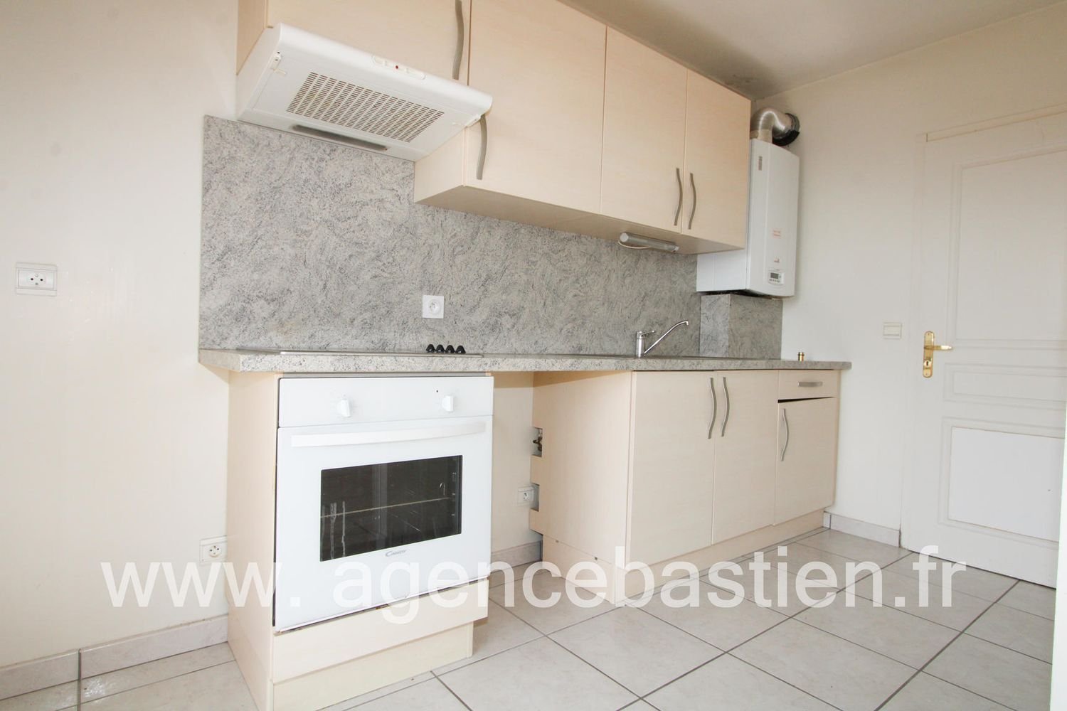 Appartement à louer, 68m², Saint-Genis-Pouilly