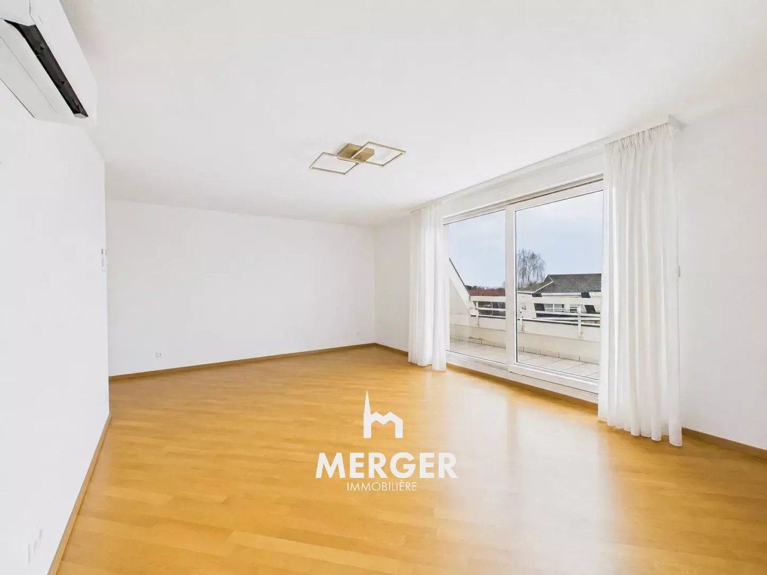 Appartement à louer, 75m², Mittelhausbergen