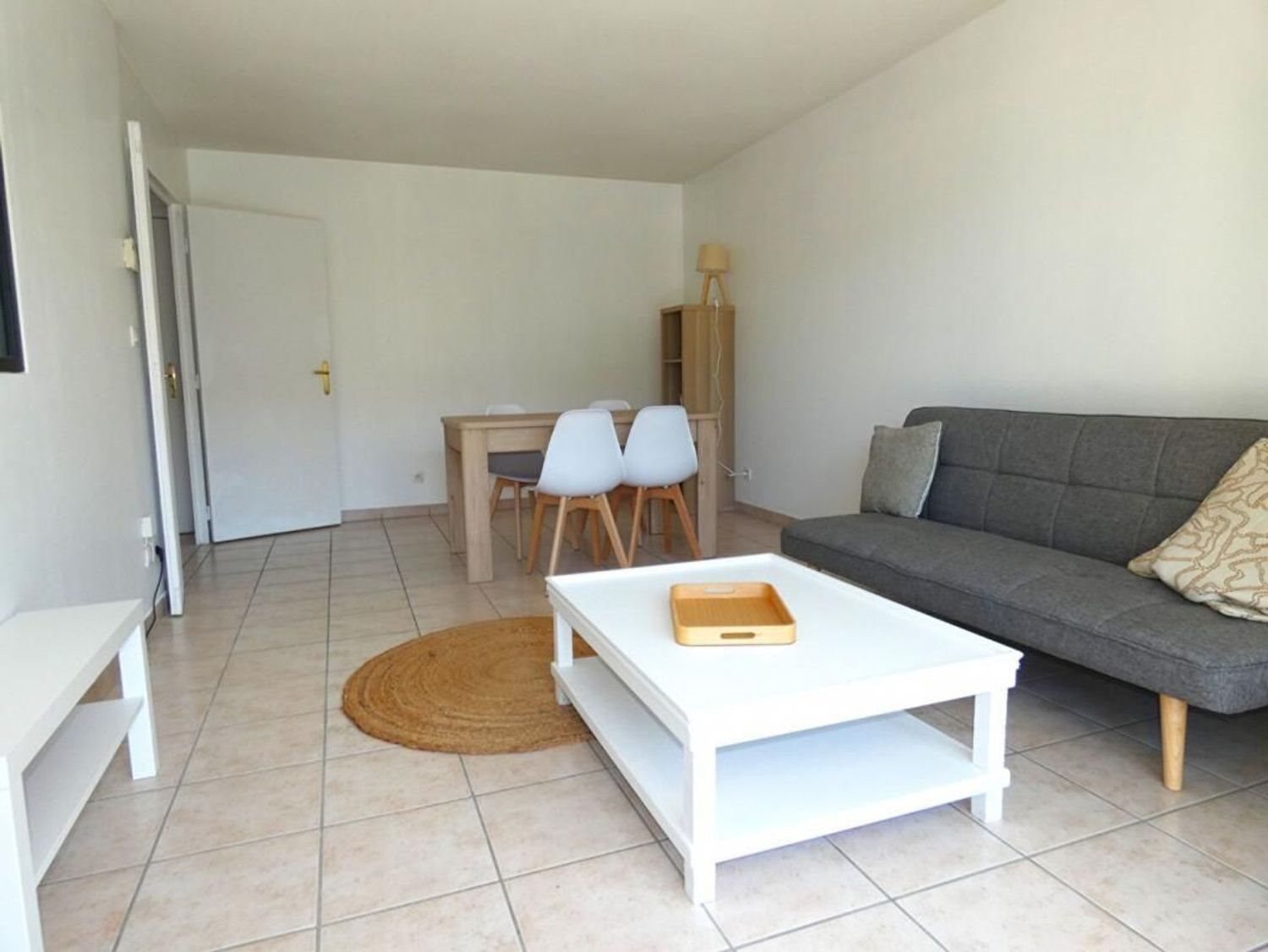 Appartement à louer, 47m², Saint-Genis-Laval