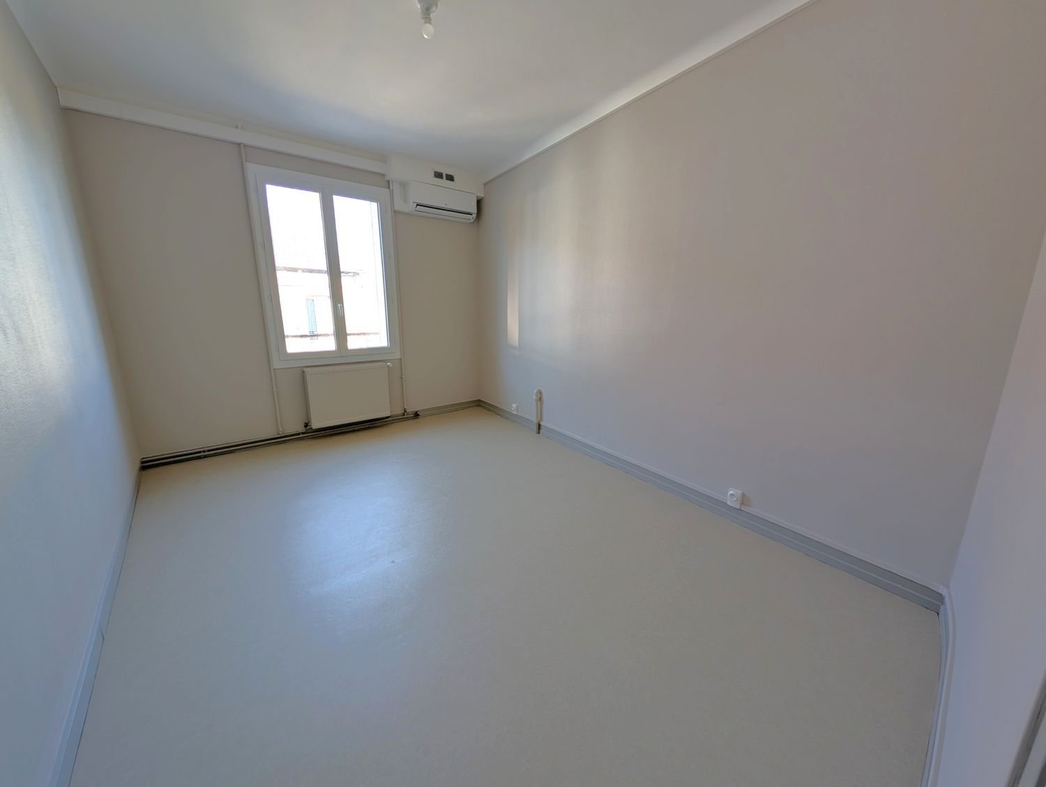 Appartement à louer, 124m², Toucy