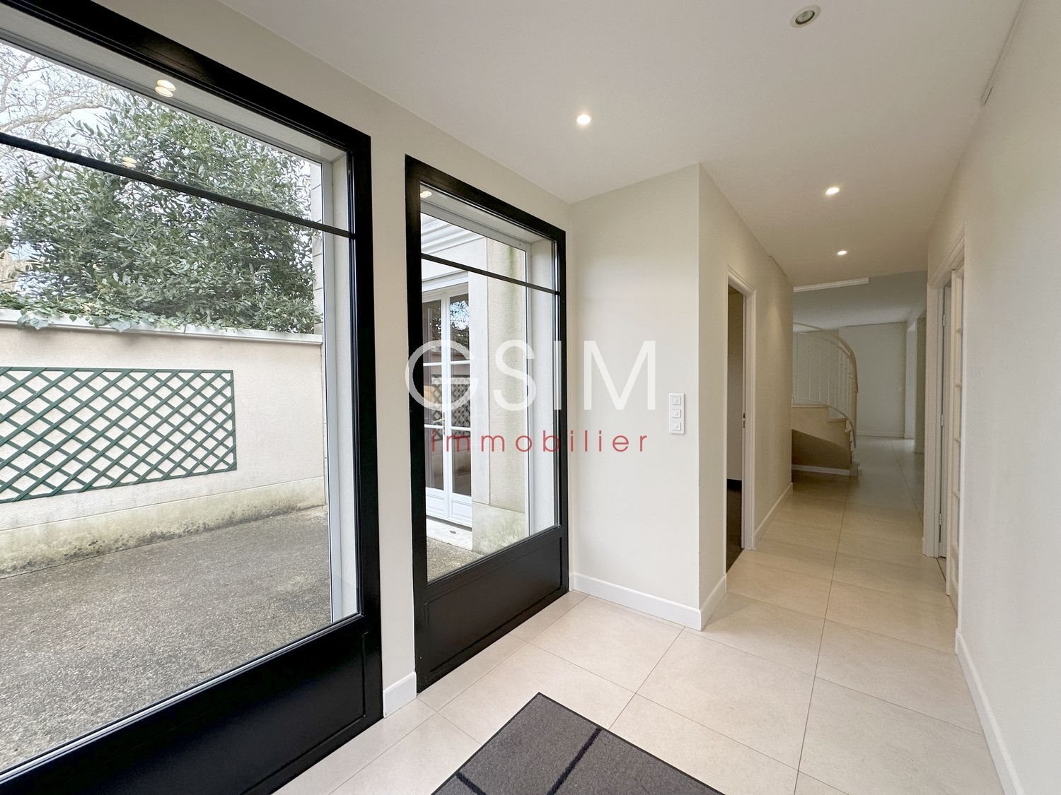 Maison à louer, 179m², Marnes-la-Coquette