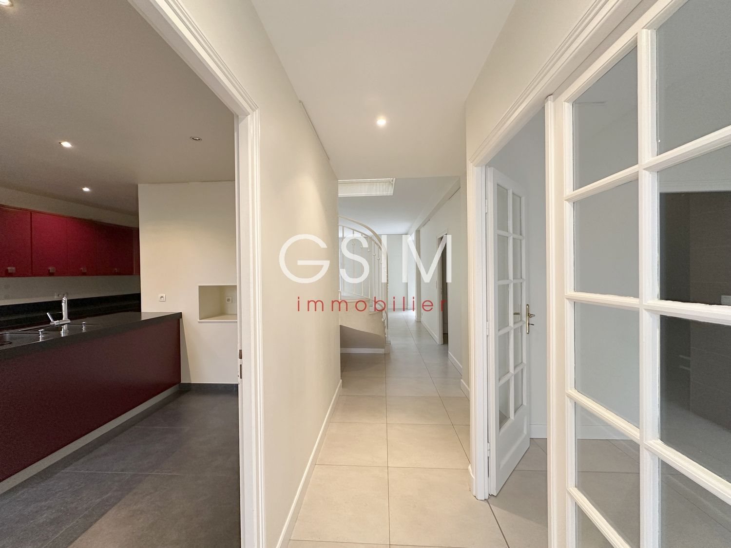 Maison à louer, 179m², Marnes-la-Coquette