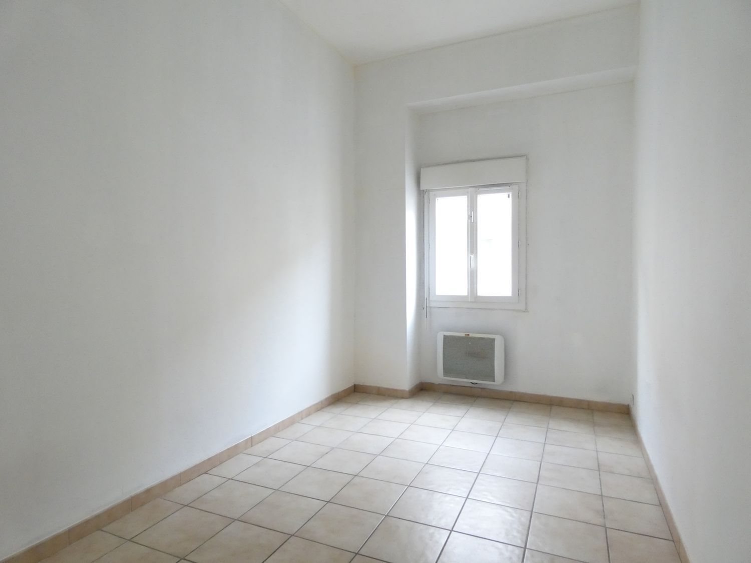 Appartement à louer, 45m², Alès