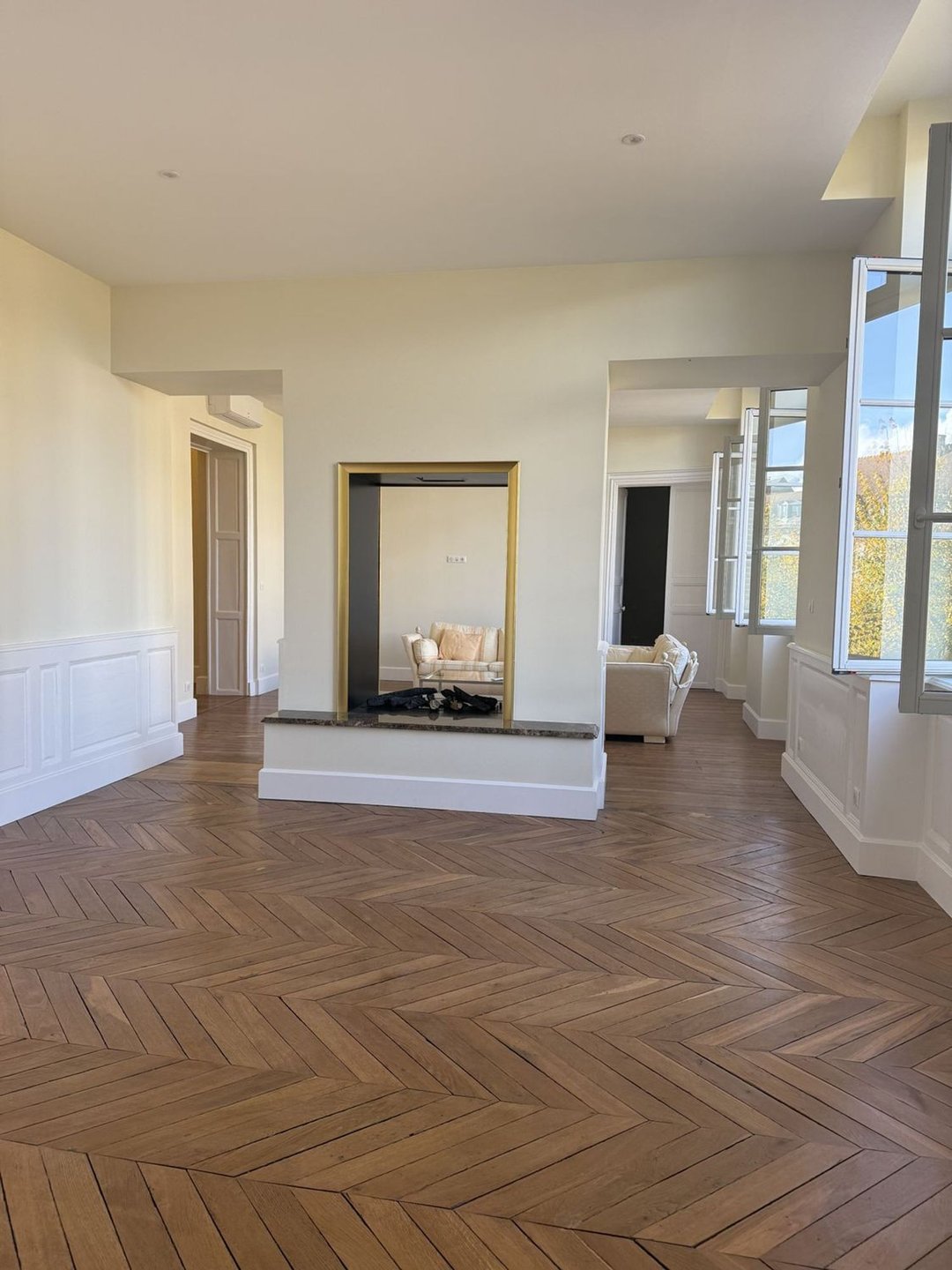 Appartement à louer, 163m², Moulins